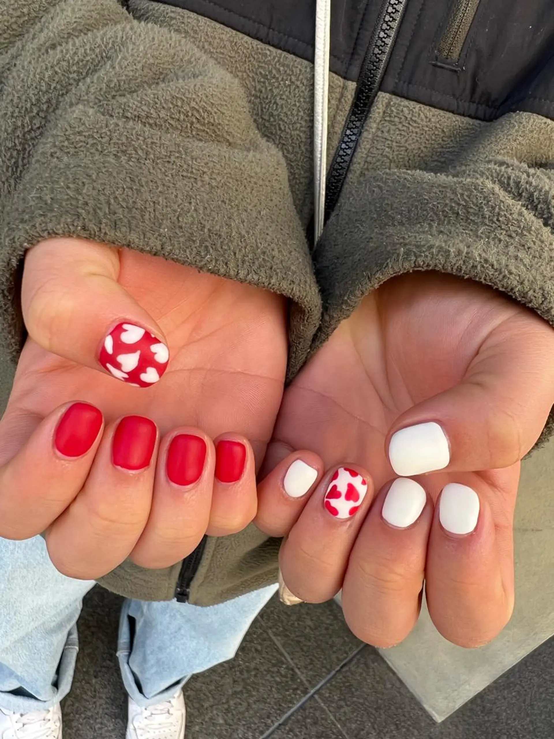 ネイル バレンタイン なぽ ❤︎ y2k/韓国nailのネイルデザイン