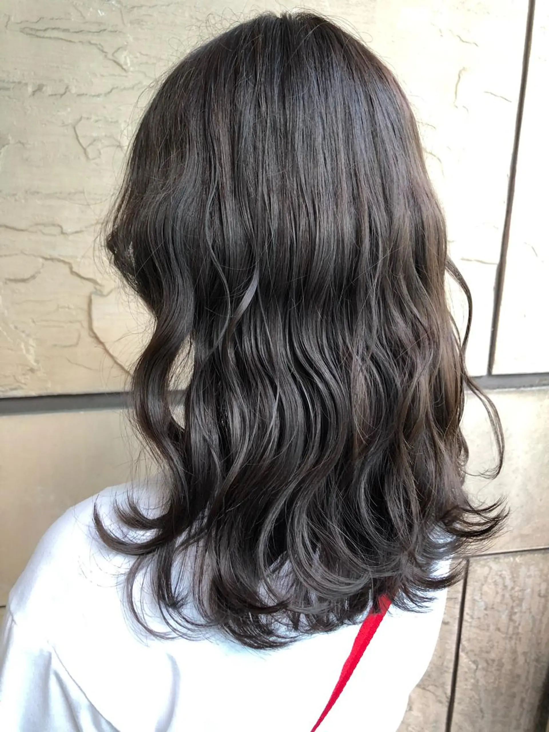 セミロング 🦄艶カラー×韓国 NANA💎🐬のヘアスタイル