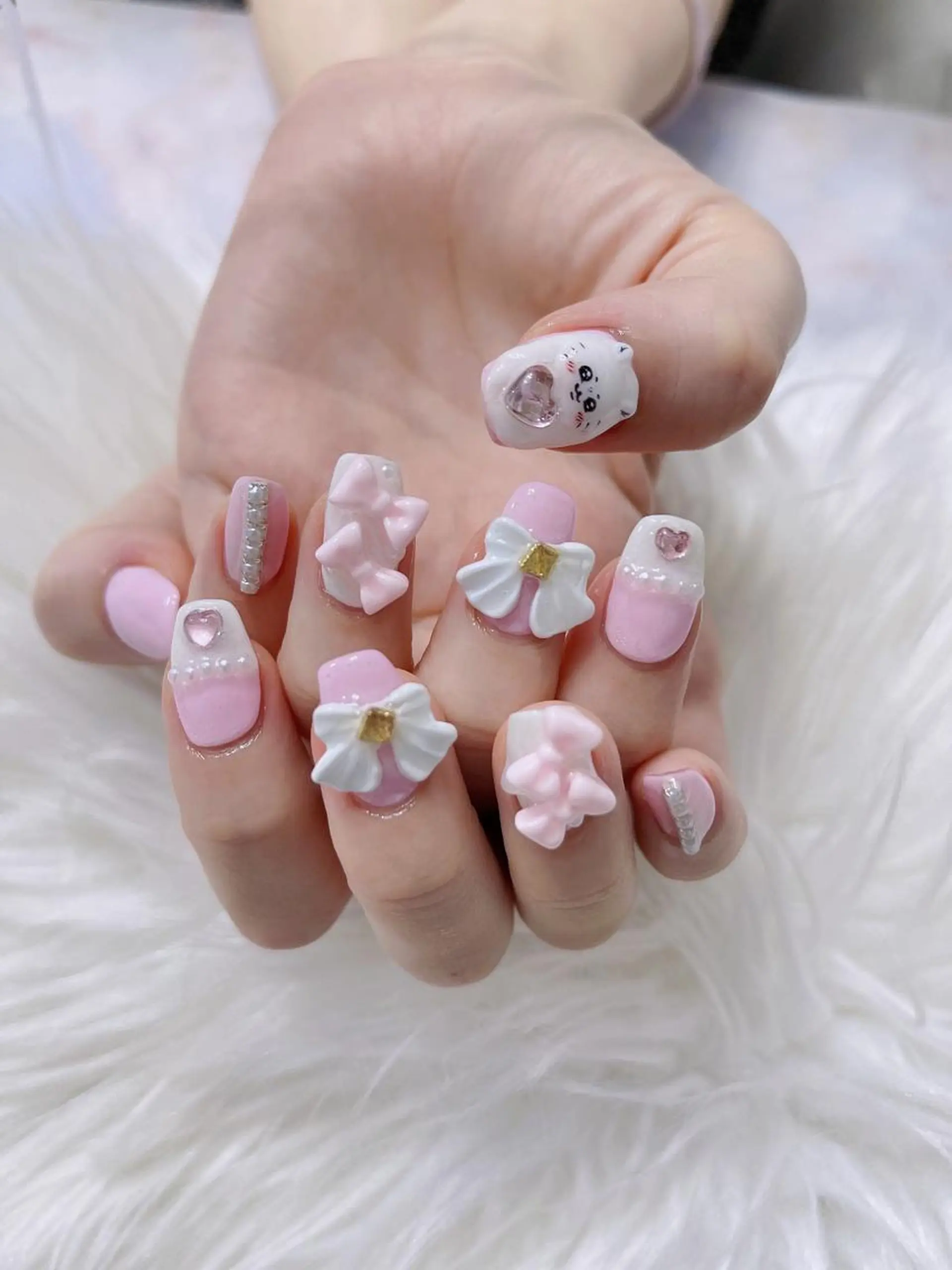 ネイル 菲菲ネイルサロン所属・FF フィフィネイルサロンのネイルデザイン