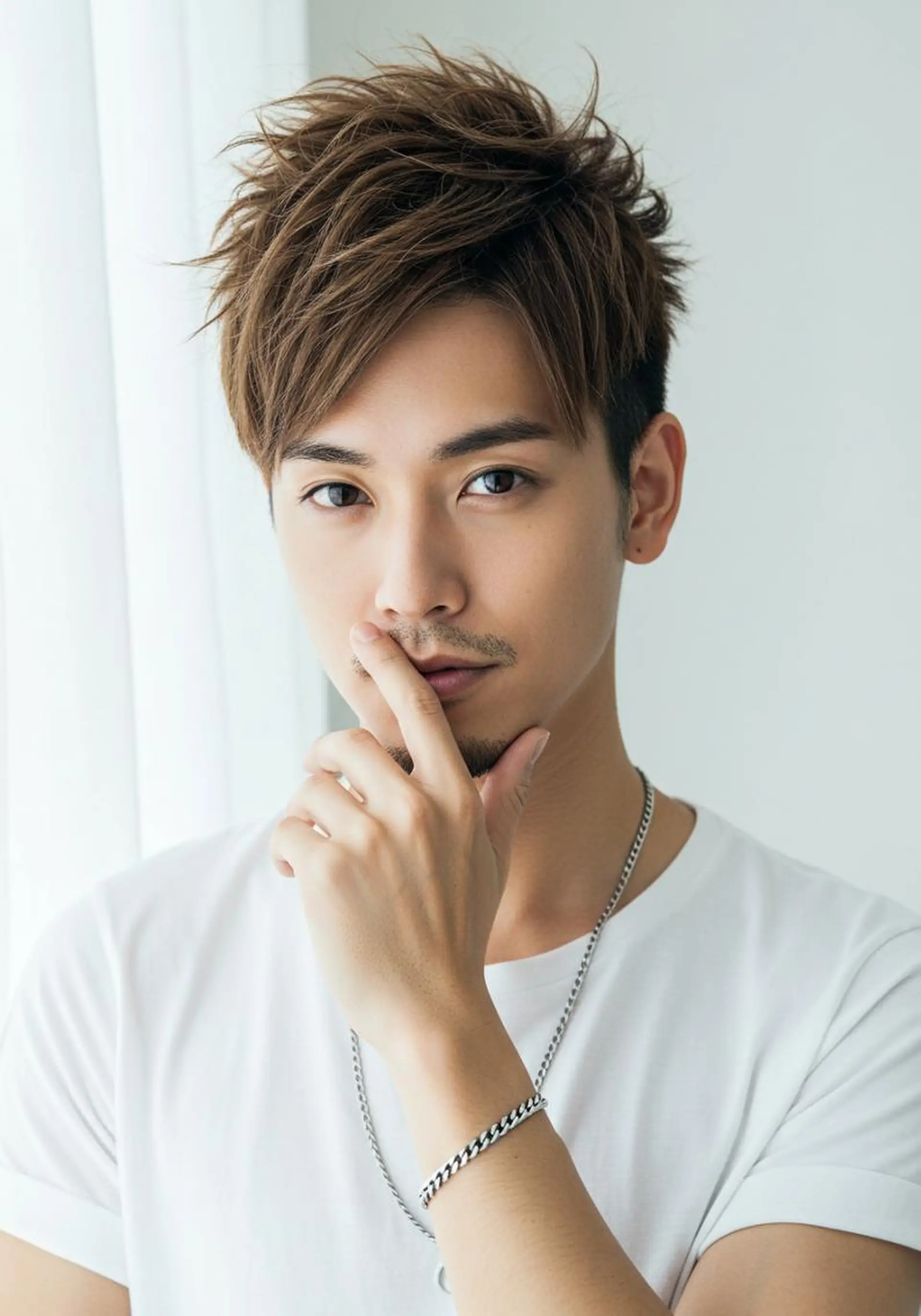 メンズ センターパート フェードカット マッシュ メンズパーマ メンズツイストパーマ men'sカットの 神様　Sky原宿のヘアスタイル