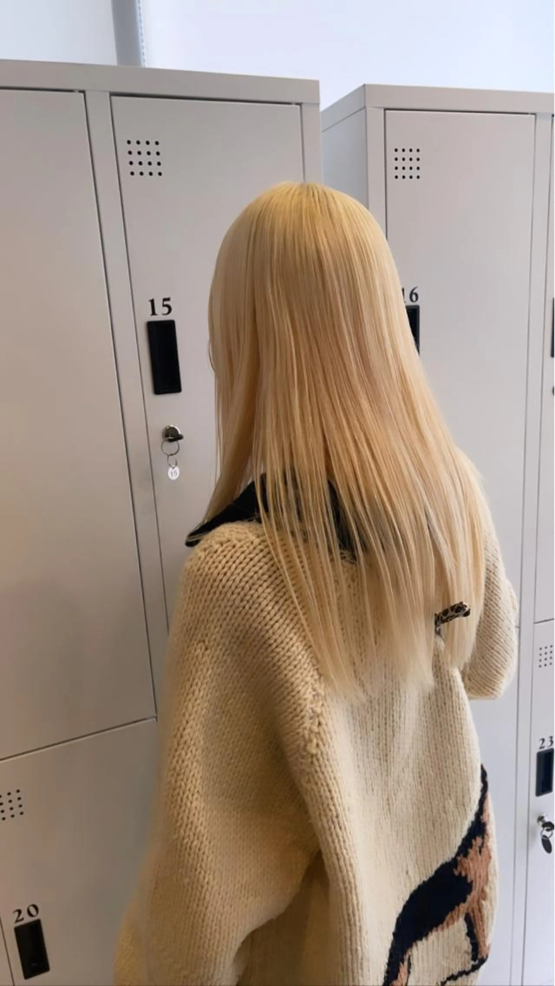 ロング カラー ブロンド カット ヘアカラー トリートメント 🦋レイヤーカット ミドリカワ🦋のヘアスタイル