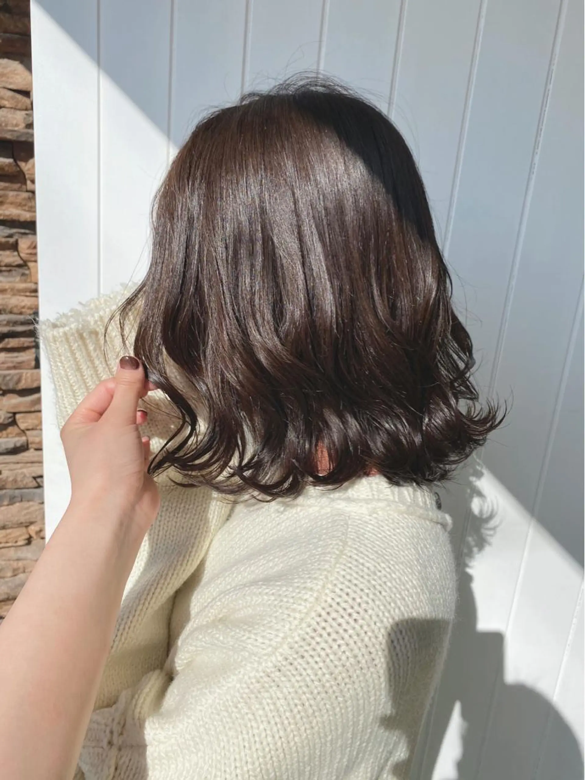 ミディアム 髙井 麻帆のヘアスタイル