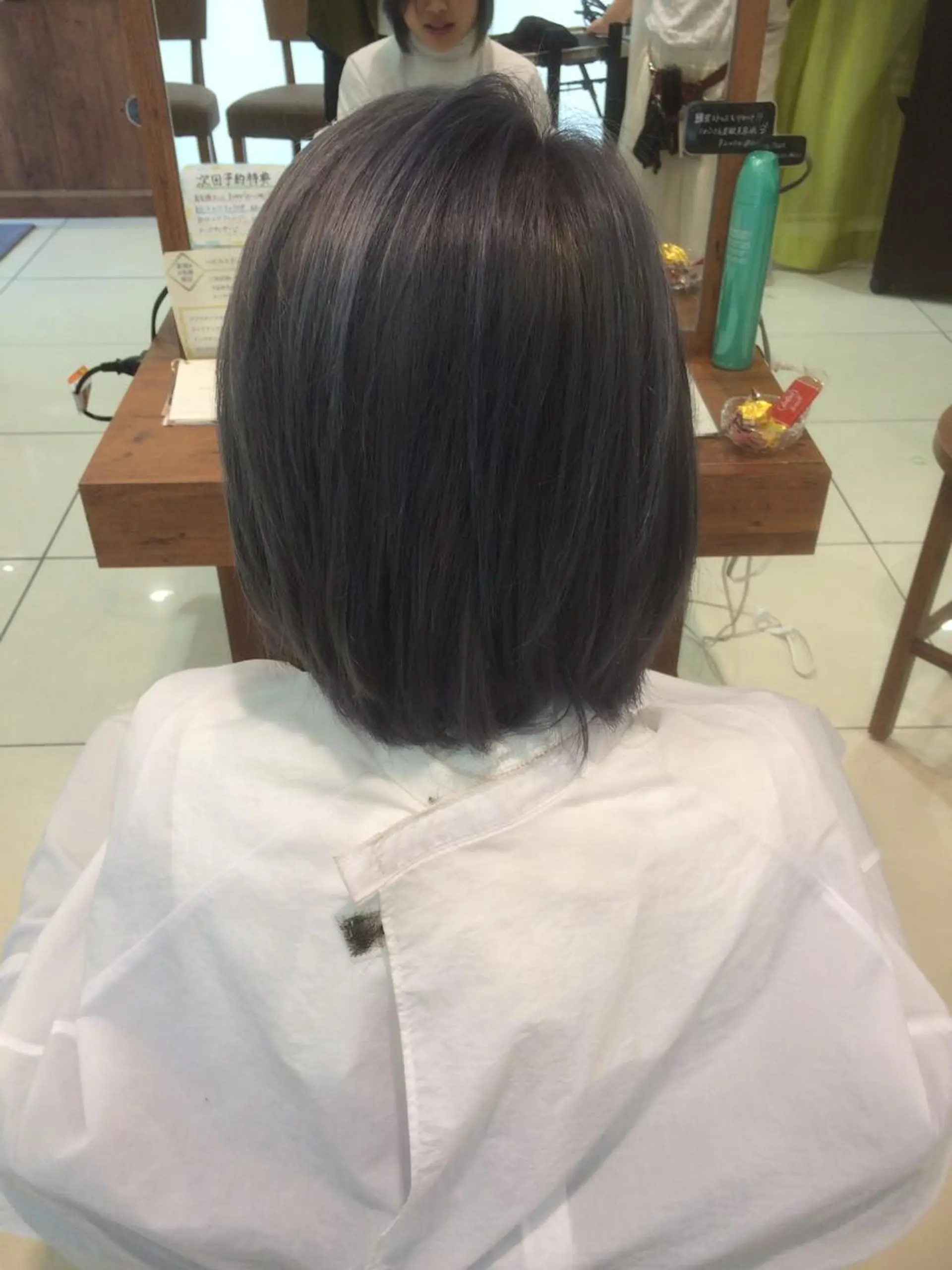 ミディアム カラー ere hair salonのヘアスタイル