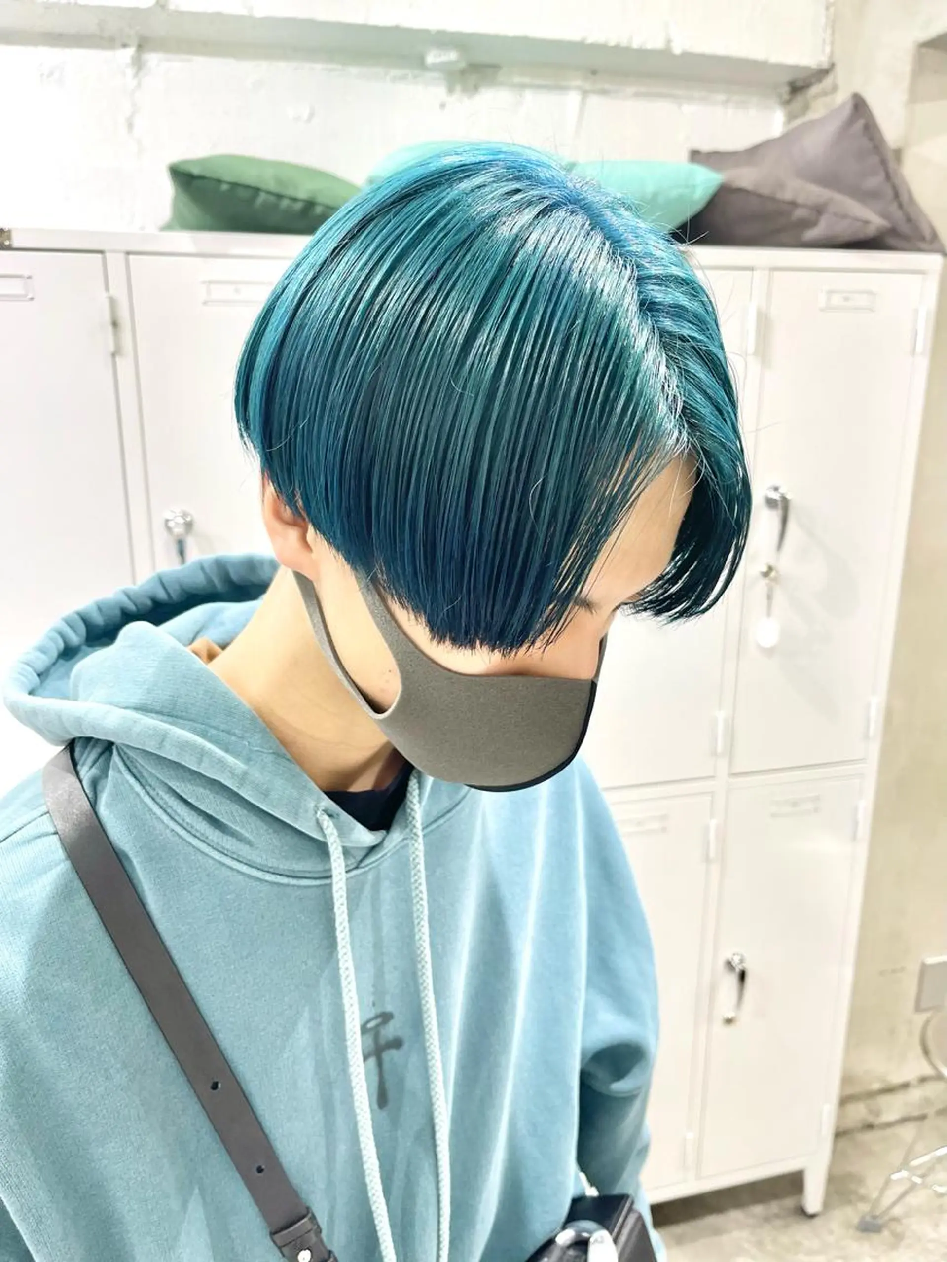 ショート カラー メンズ レイヤーカットとハイ トーン/HIROKIのヘアスタイル