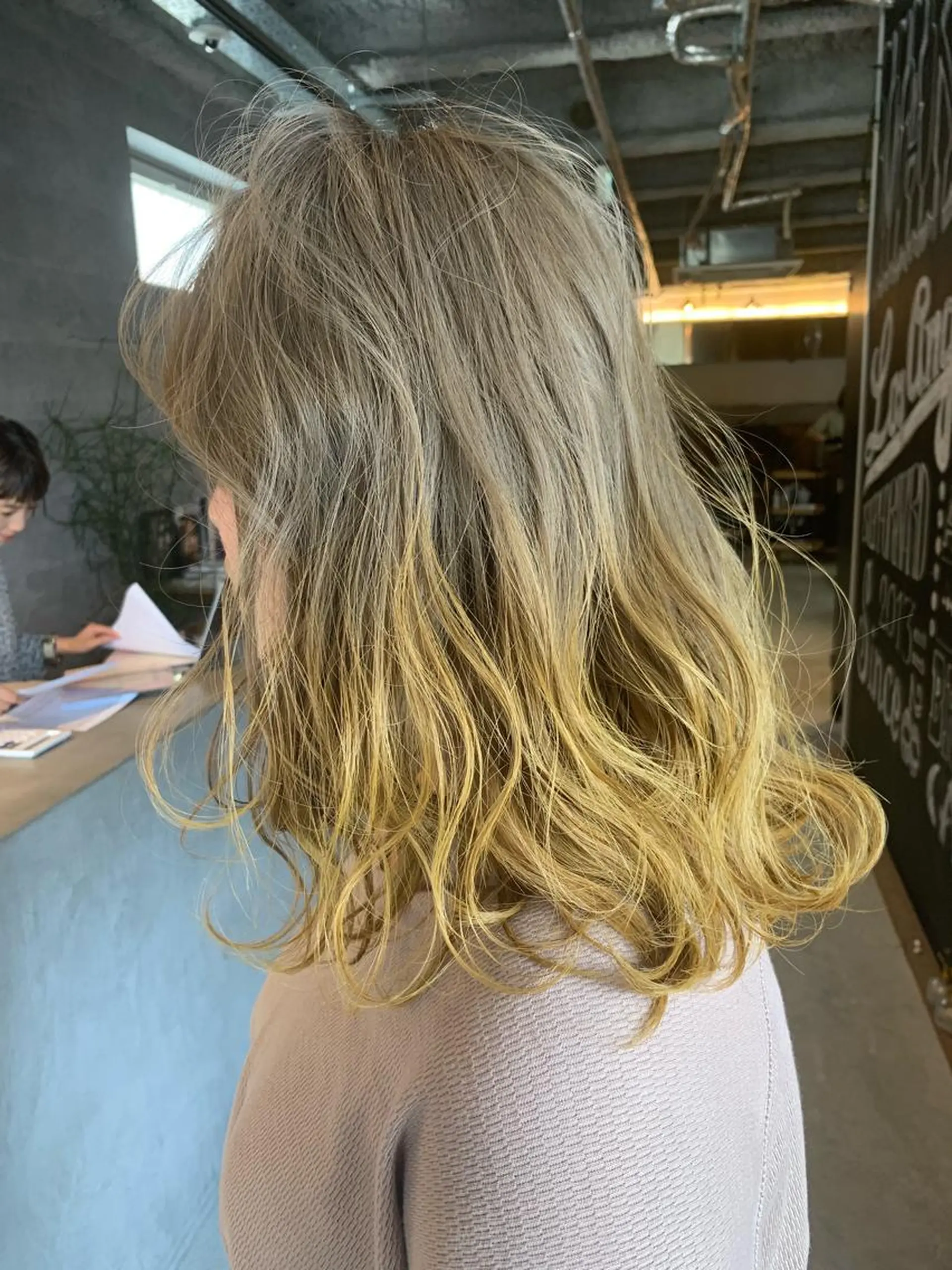 セミロング カラー ヘアカラー トリートメント メンズヘア/レイヤー /ボブ山内春輝のヘアスタイル