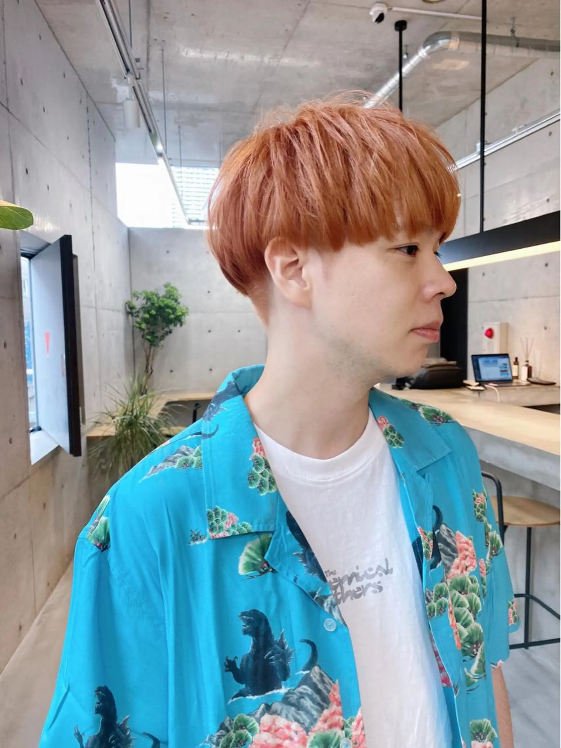 ショート メンズ メンズブリーチ マッシュ ツーブロック ショートヘア son hair HIROEのヘアスタイル