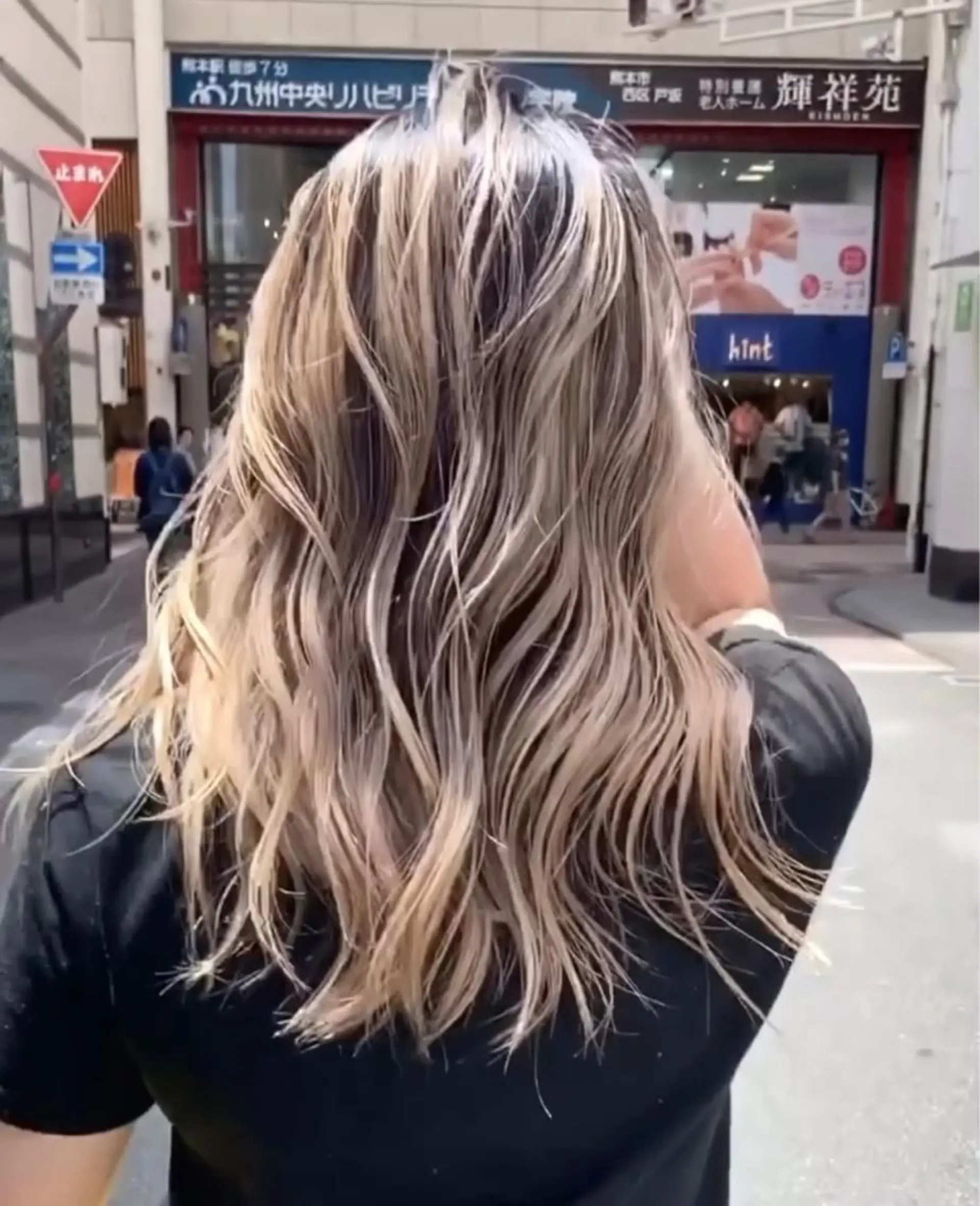 ロング カット ヘアカラー トリートメント vivre libre所属・vivre libreのヘアスタイル