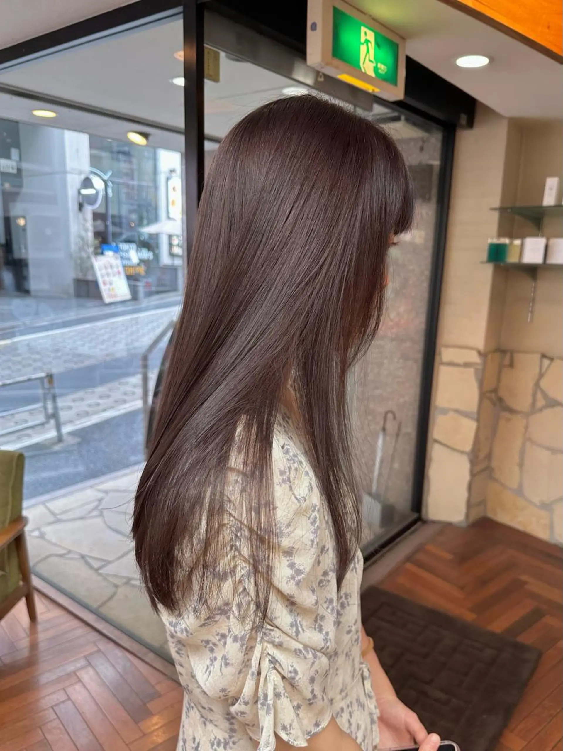 ロング カラー グレージュ ラベンダーカラー ラベンダーグレージュ ラベンダーグレー LUMO所属・矢野 晃平のヘアスタイル