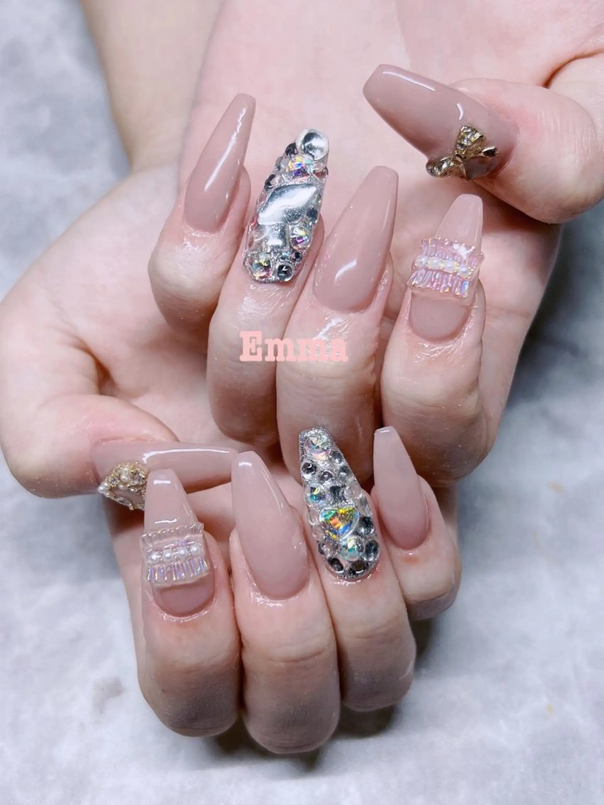 ネイル 長さ出し ネイルチップ She   Nail所属・ISA_ BELLAのネイルデザイン