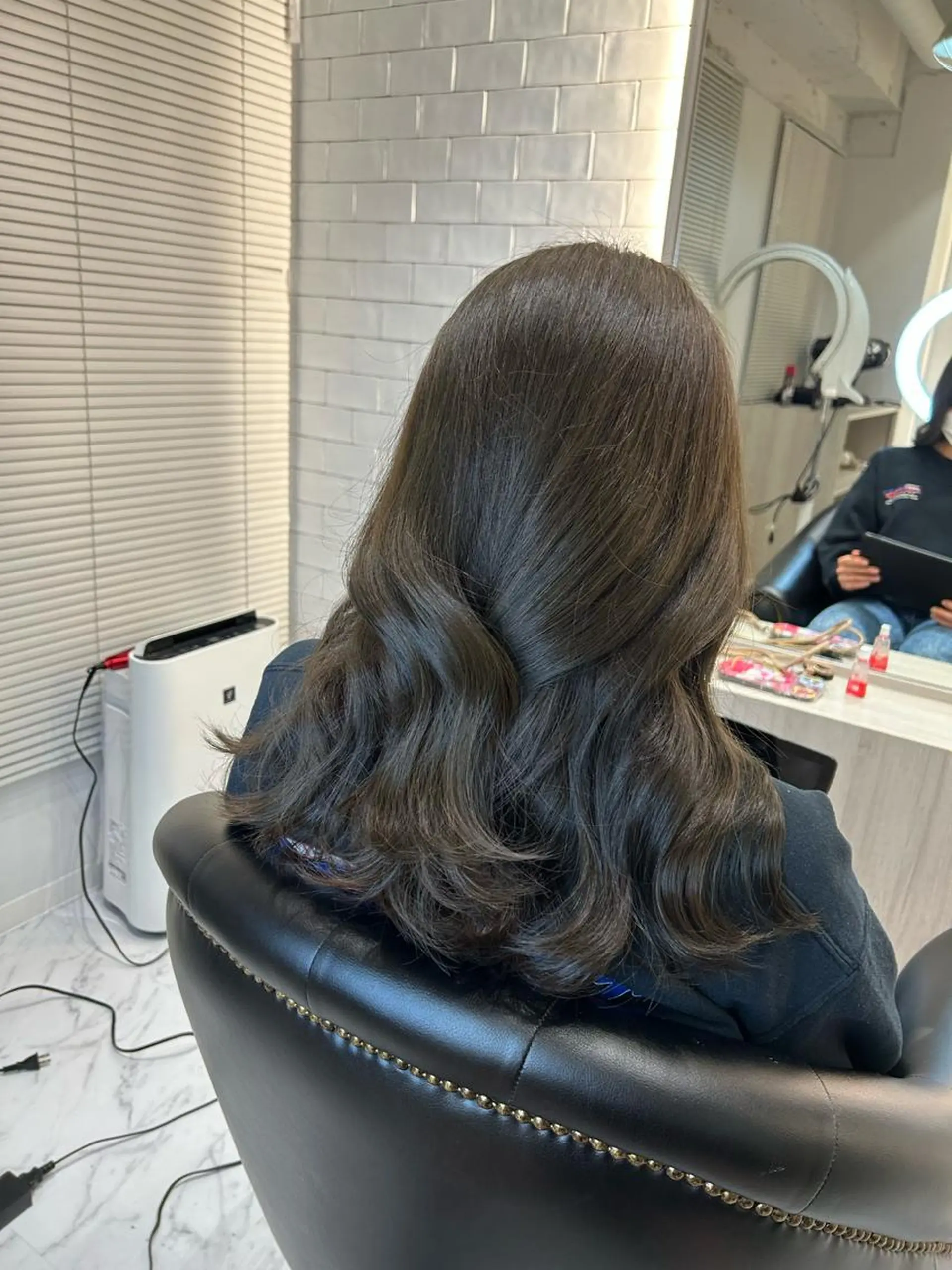 セミロング カラー ヘアカラー トリートメント &chaLme   心斎橋所属・emi/髪質改善/ 韓国風/艶カラーのヘアスタイル