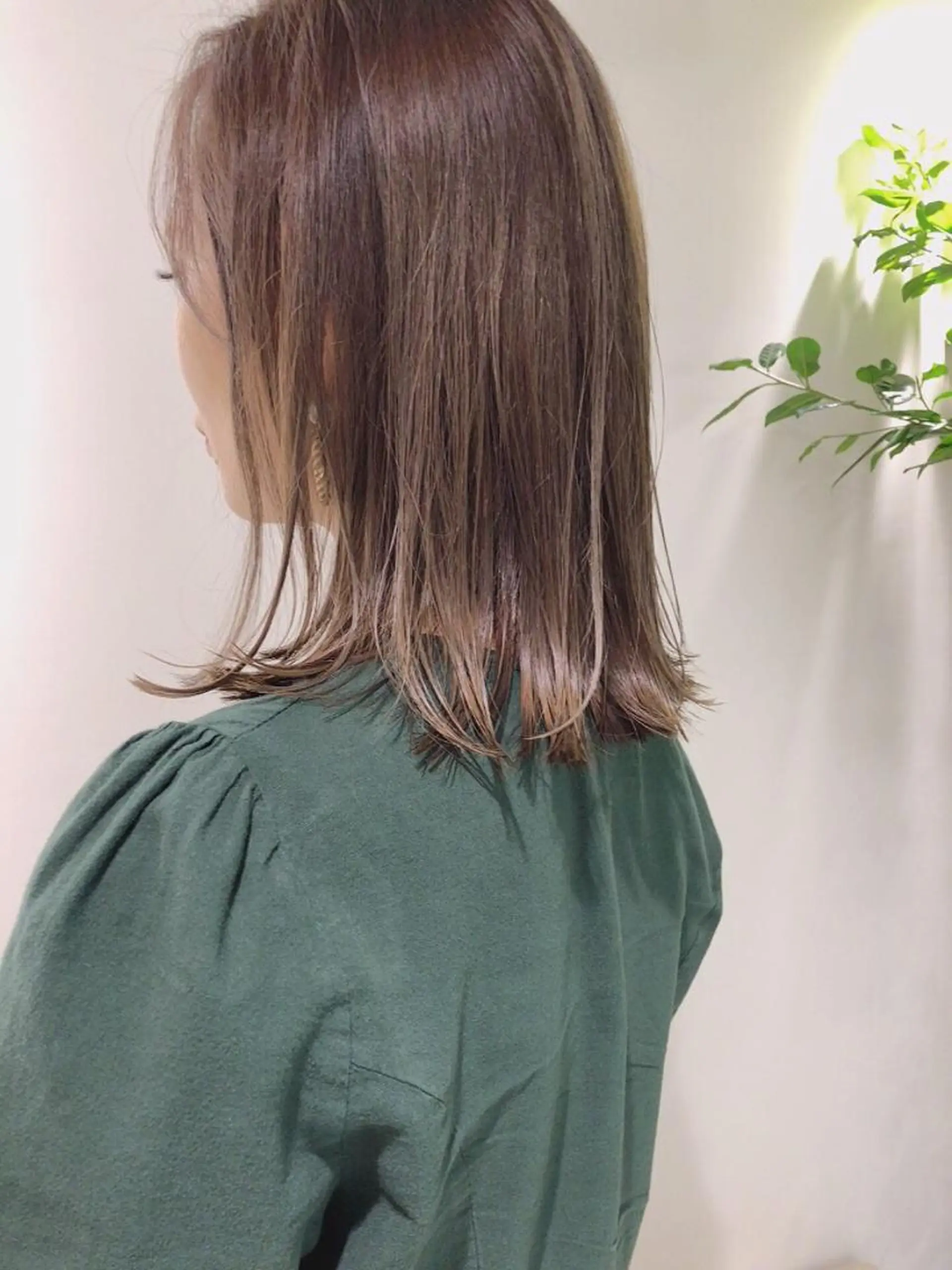 ミディアム カラー ベージュカラー 韓国/髪質改善💘 櫻井かれんのヘアスタイル