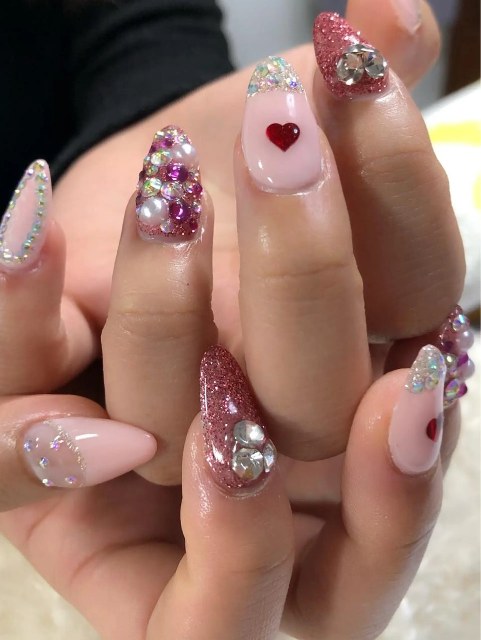 ネイル 中谷 亜佑美のネイルデザイン