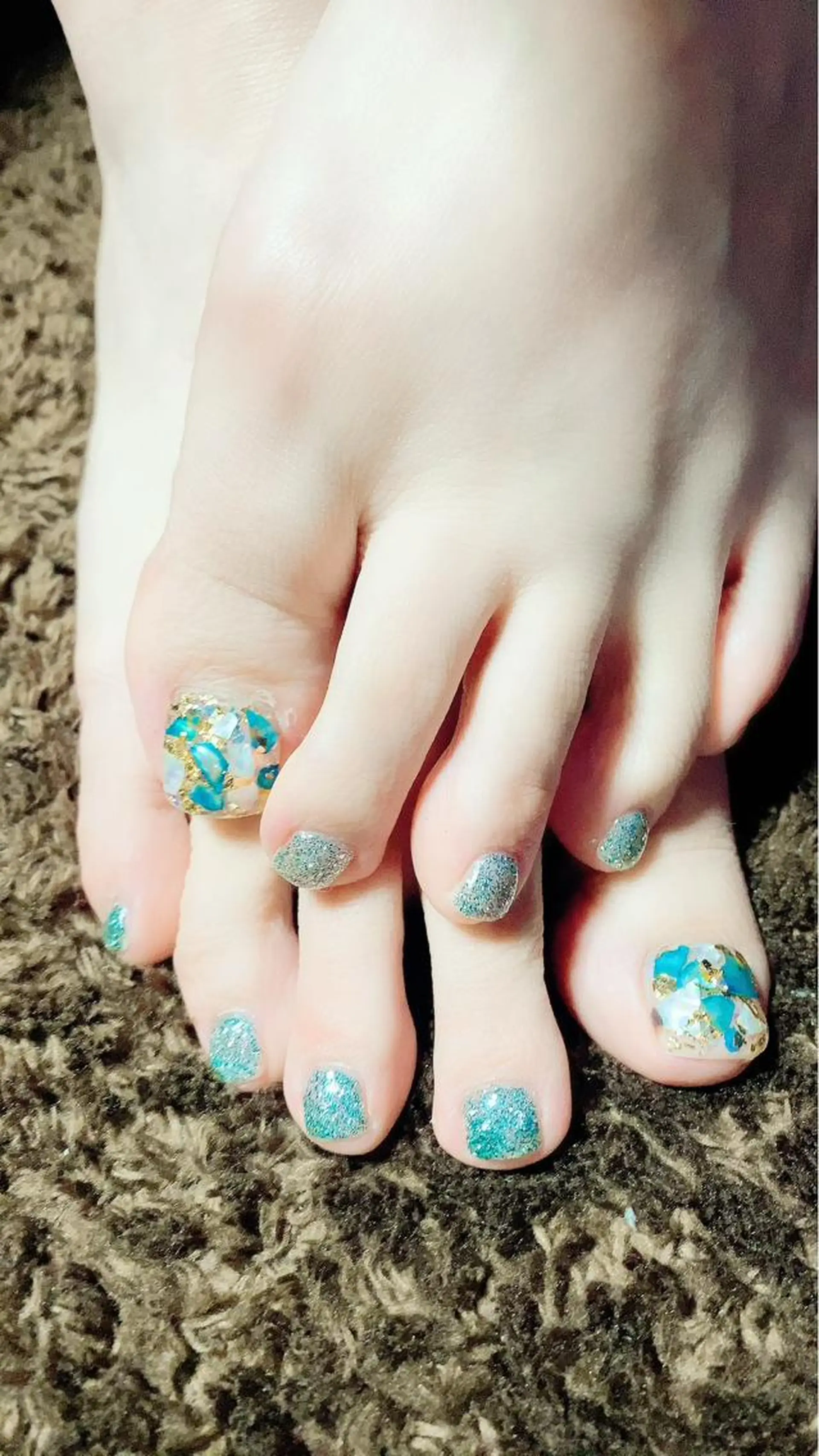 ネイル FERNA フェルナのマツエク・マツパデザイン