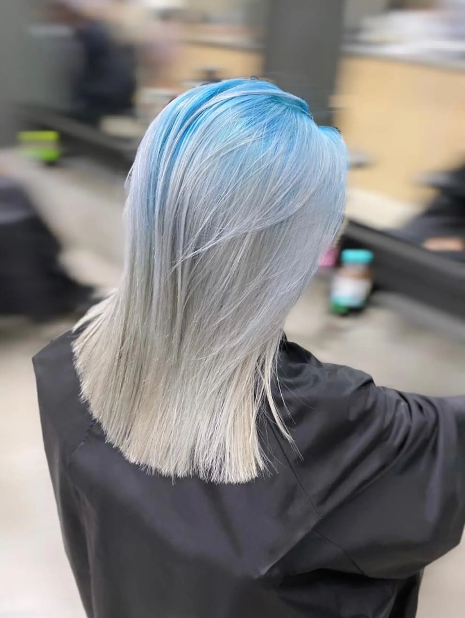 ミディアム カラー ヘアアレンジ ブロンド ヘアカラー トリートメント mina 🌷のヘアスタイル