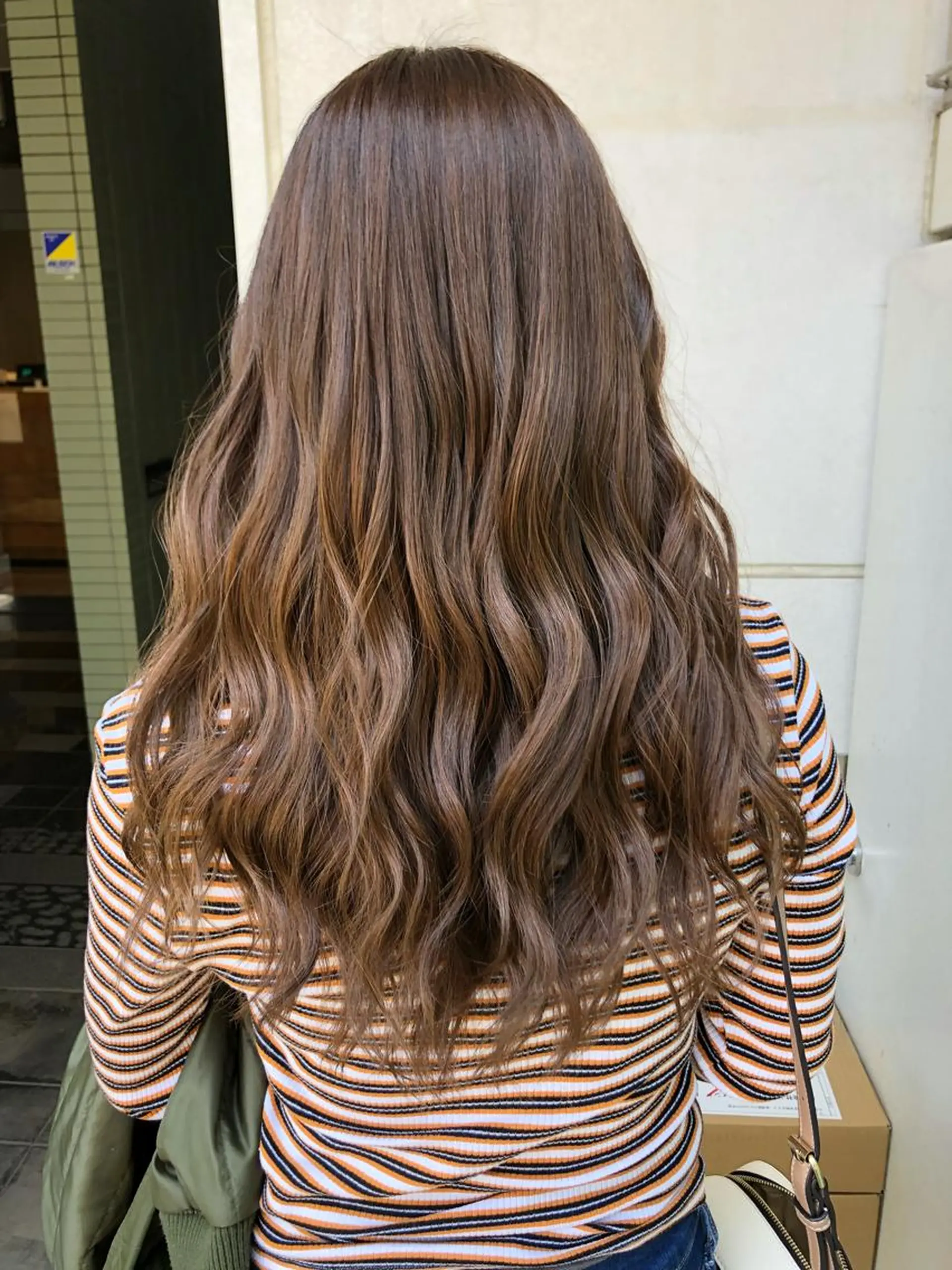 セミロング カラー ベージュカラー ブリーチ ブリーチなしカラー ヘアカラー La fith hair ponte所属・🔥ハイトーン🔥 🌈柴田尚貴🌈のヘアスタイル