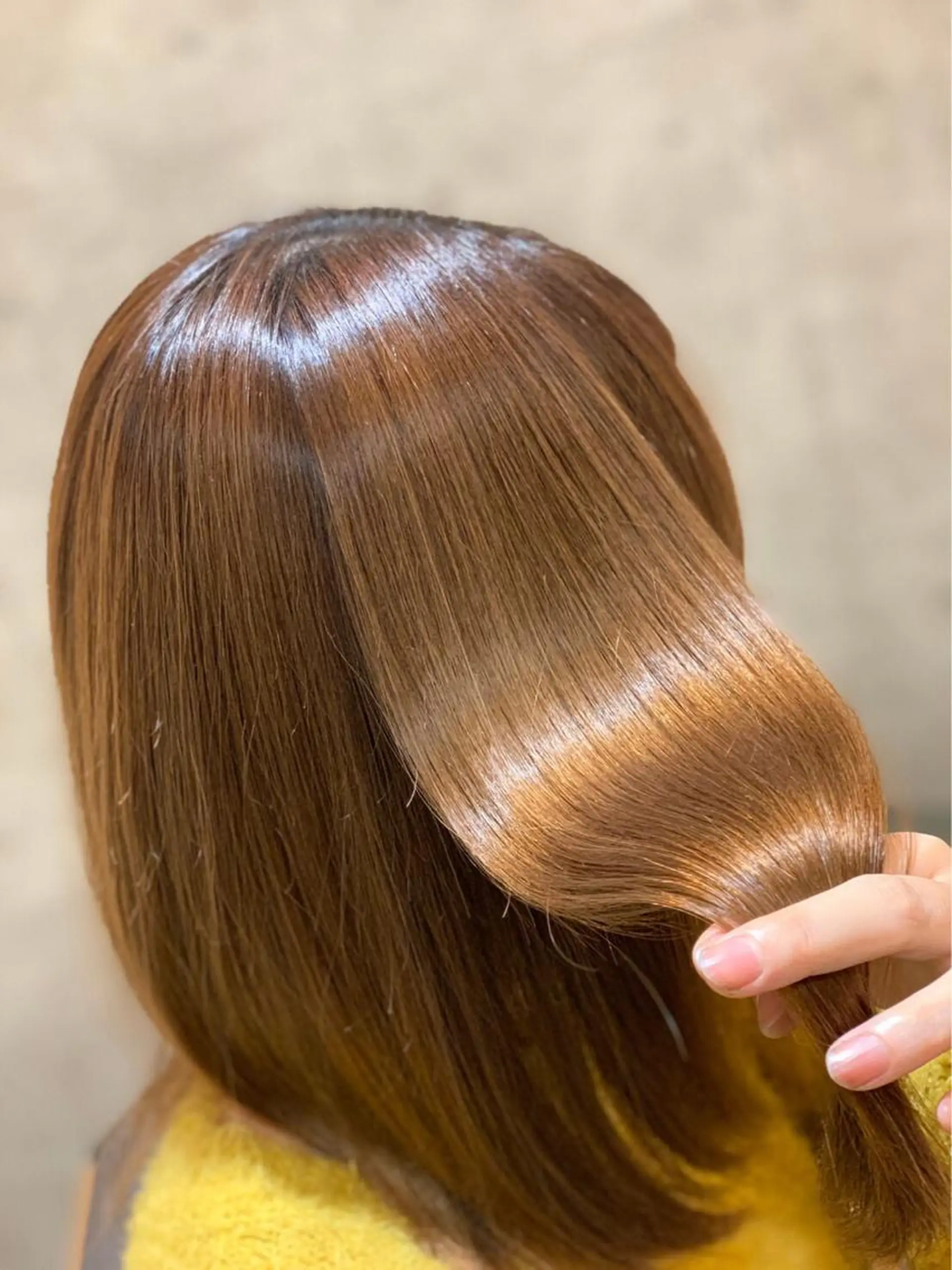 セミロング 🪞顔周りカット🪞 北里朋子のヘアスタイル