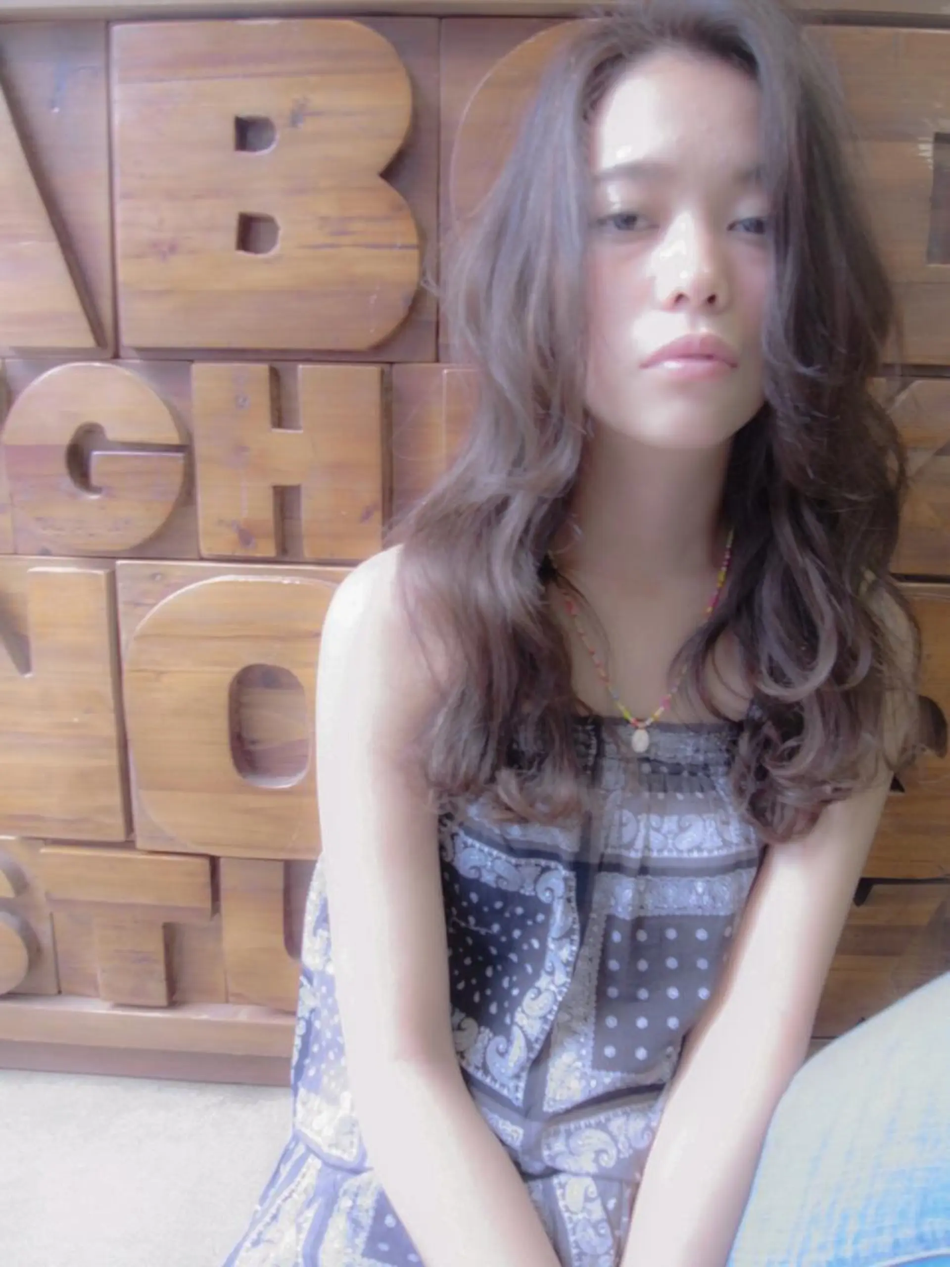 セミロング カラー アッシュ アッシュグレー 北條 優輝のヘアスタイル