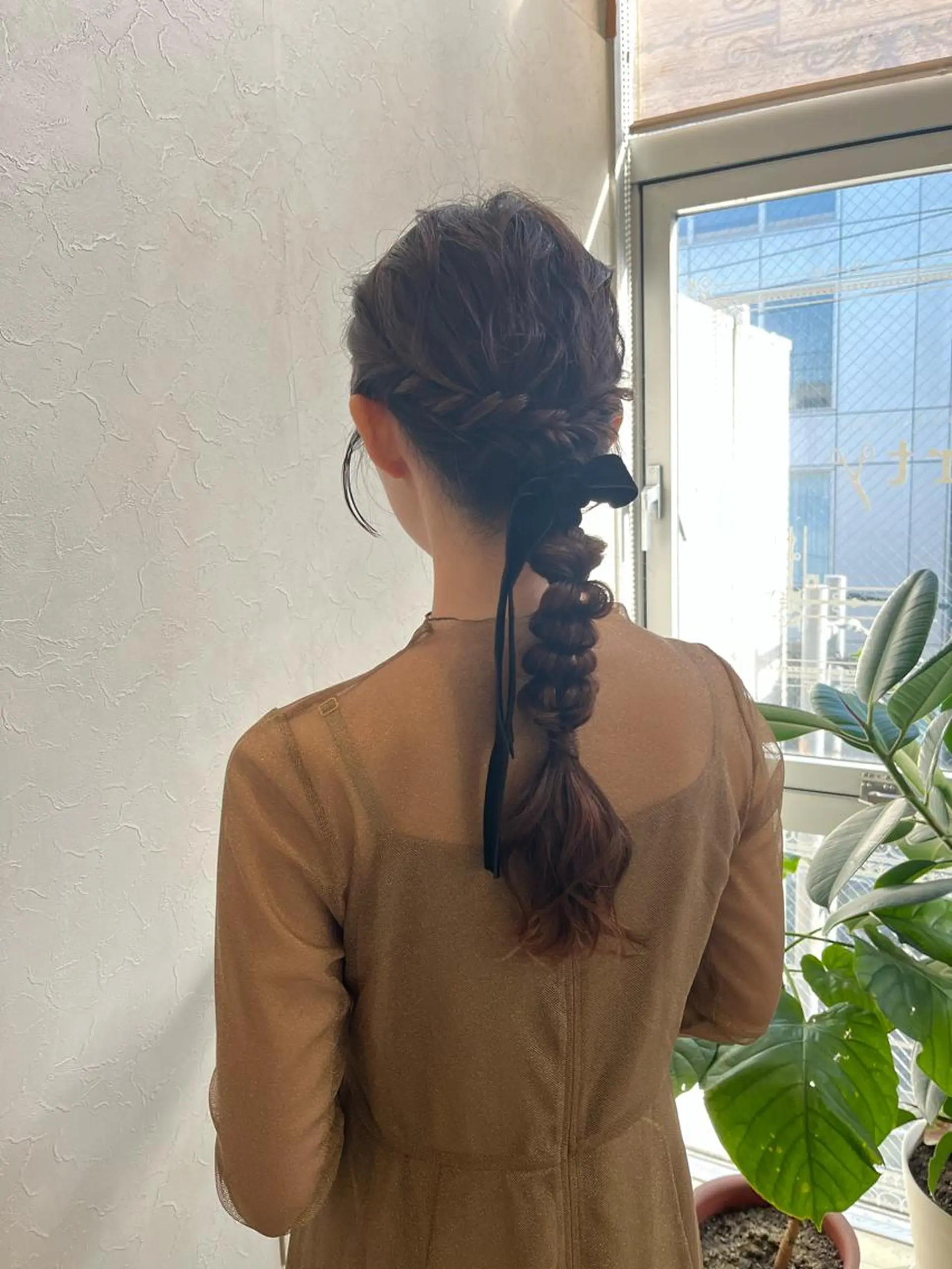 ロング ヘアアレンジ SiLO yuri andoのヘアスタイル