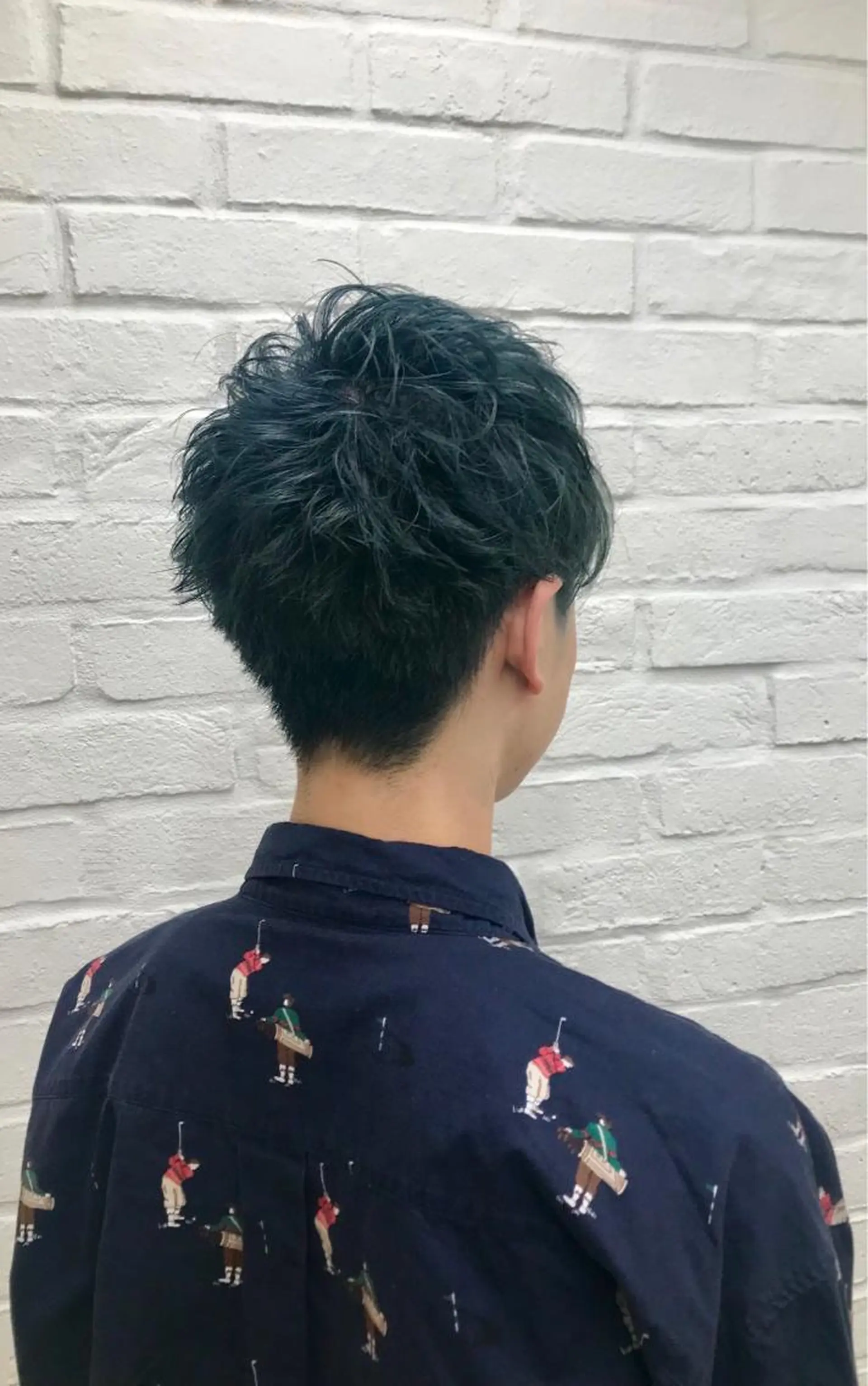 ショート カラー メンズ メンズブリーチ ブリーチ ショートヘア相談所✨ 澤里大のヘアスタイル