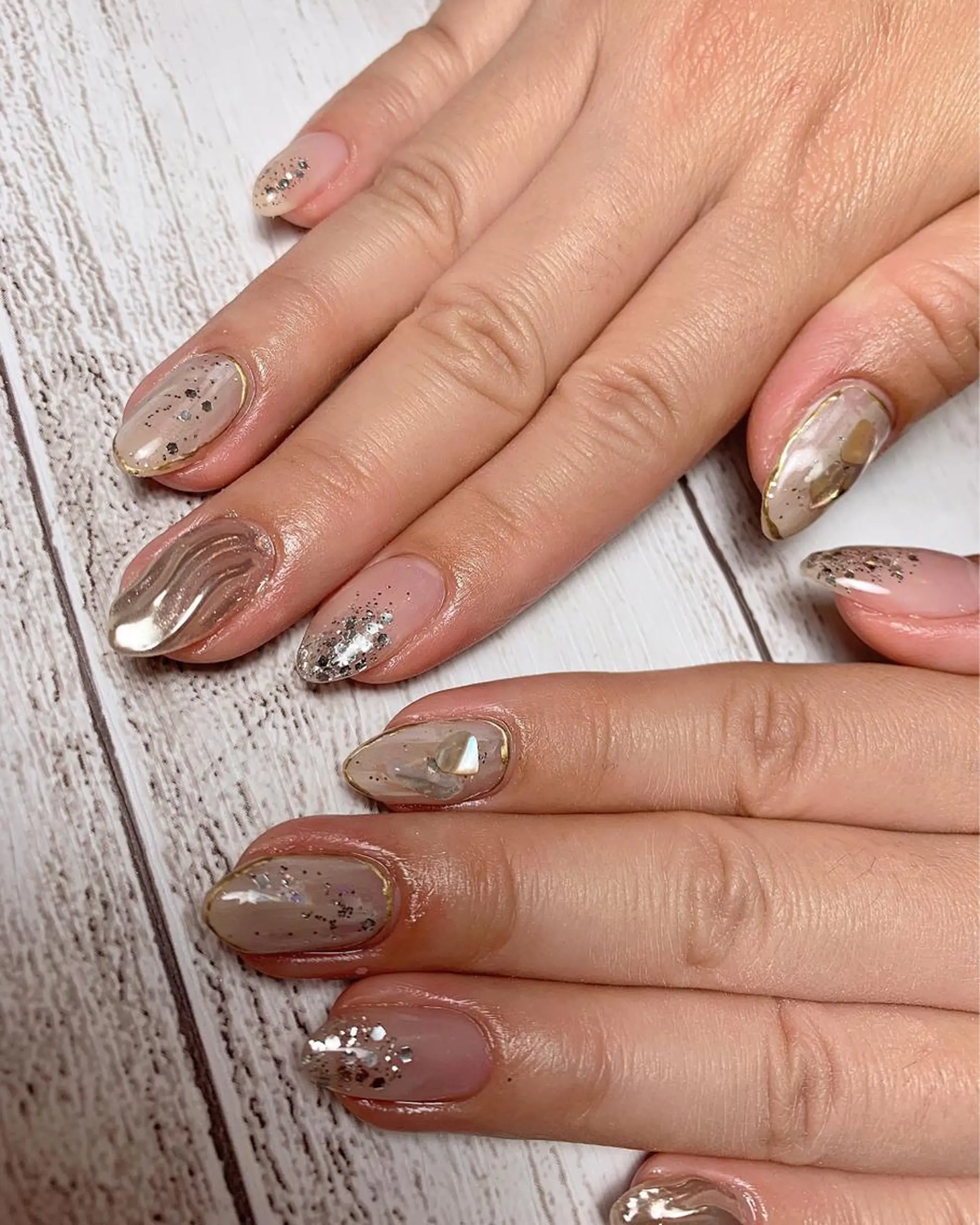 ネイル 菅野 愛花のネイルデザイン