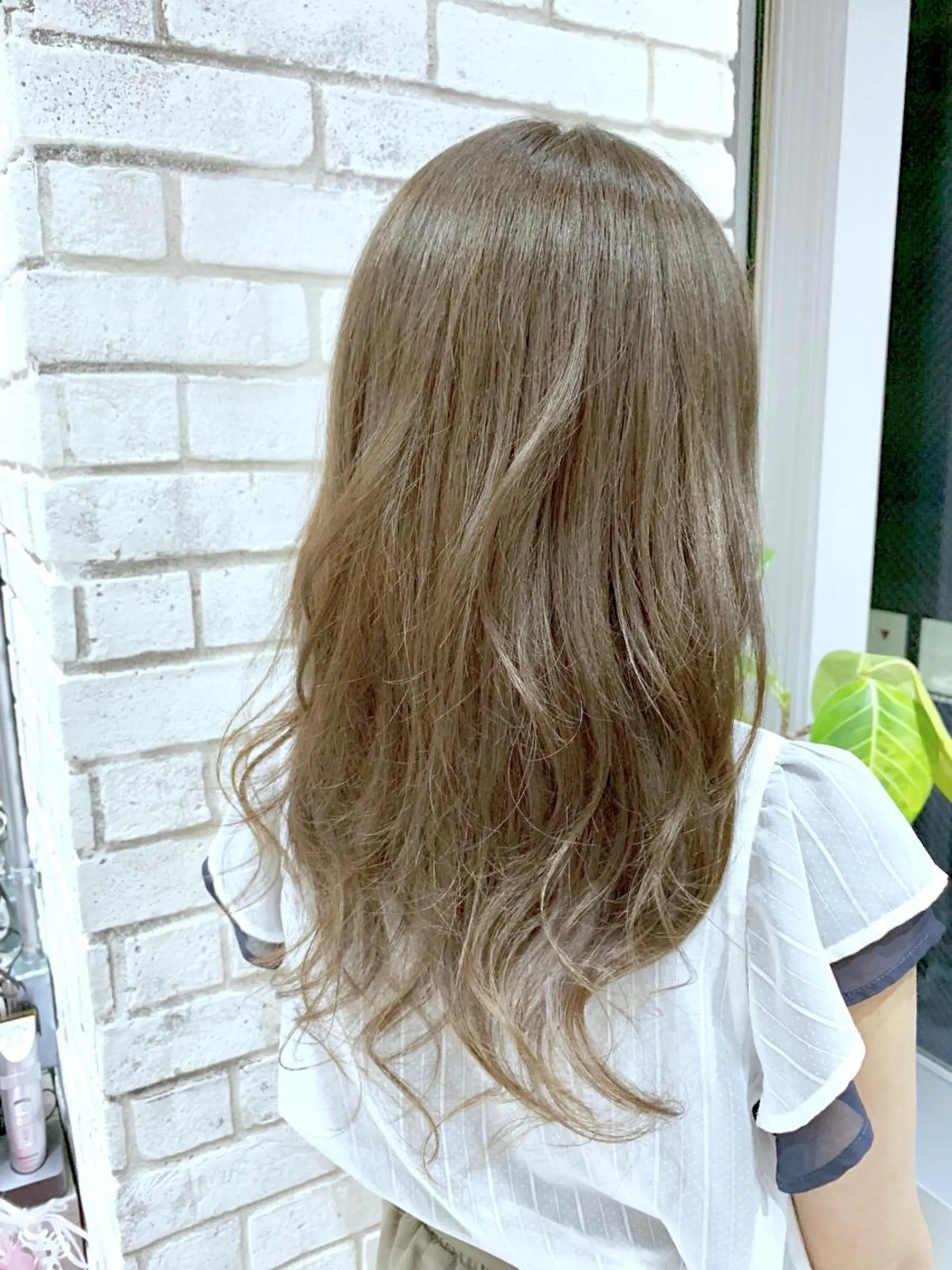 セミロング カラー カット ヘアカラー トリートメント タワラ ソウタ Directorのヘアスタイル