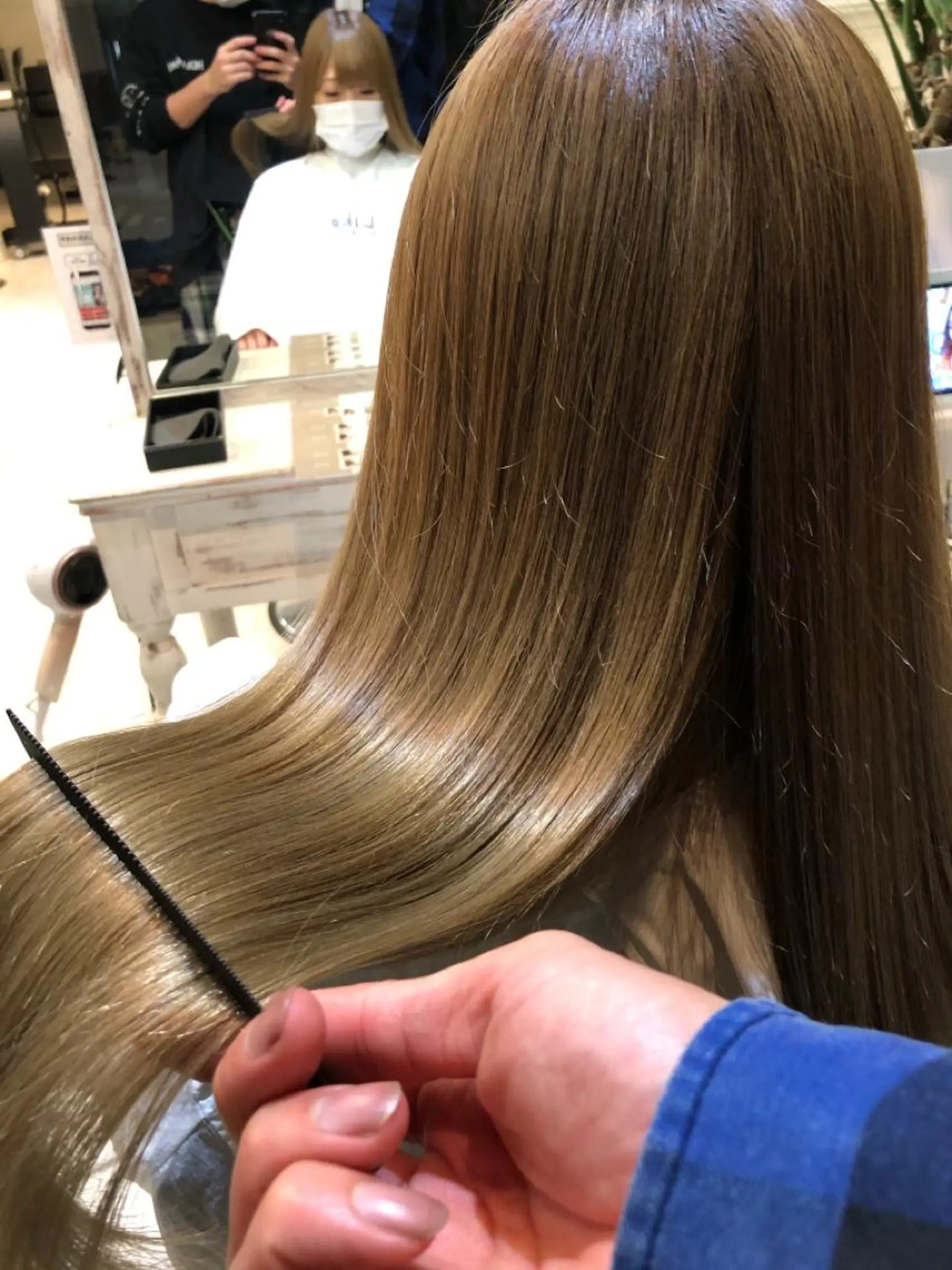 カラー liko by maris所属・髪質改善／ブリーチ 宮武　湧斗のヘアスタイル