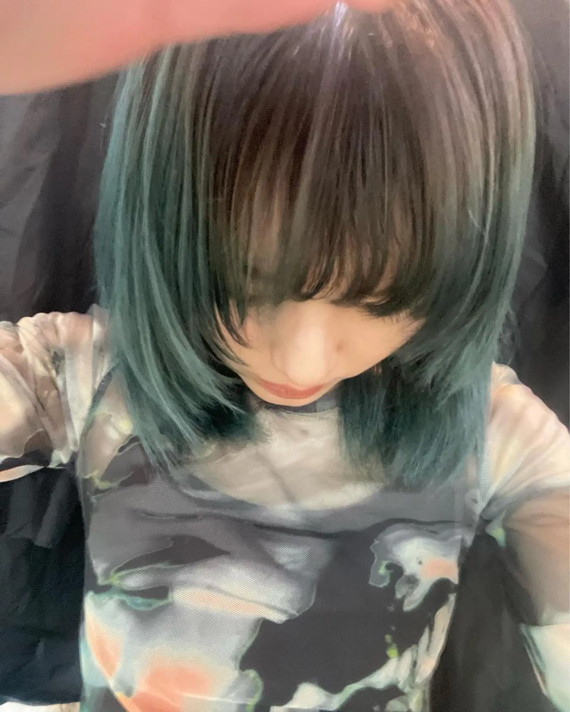 ミディアム カラー カット ヘアカラー トリートメント hen所属・心斎橋/レイヤー/ ブリーチ/モエのヘアスタイル