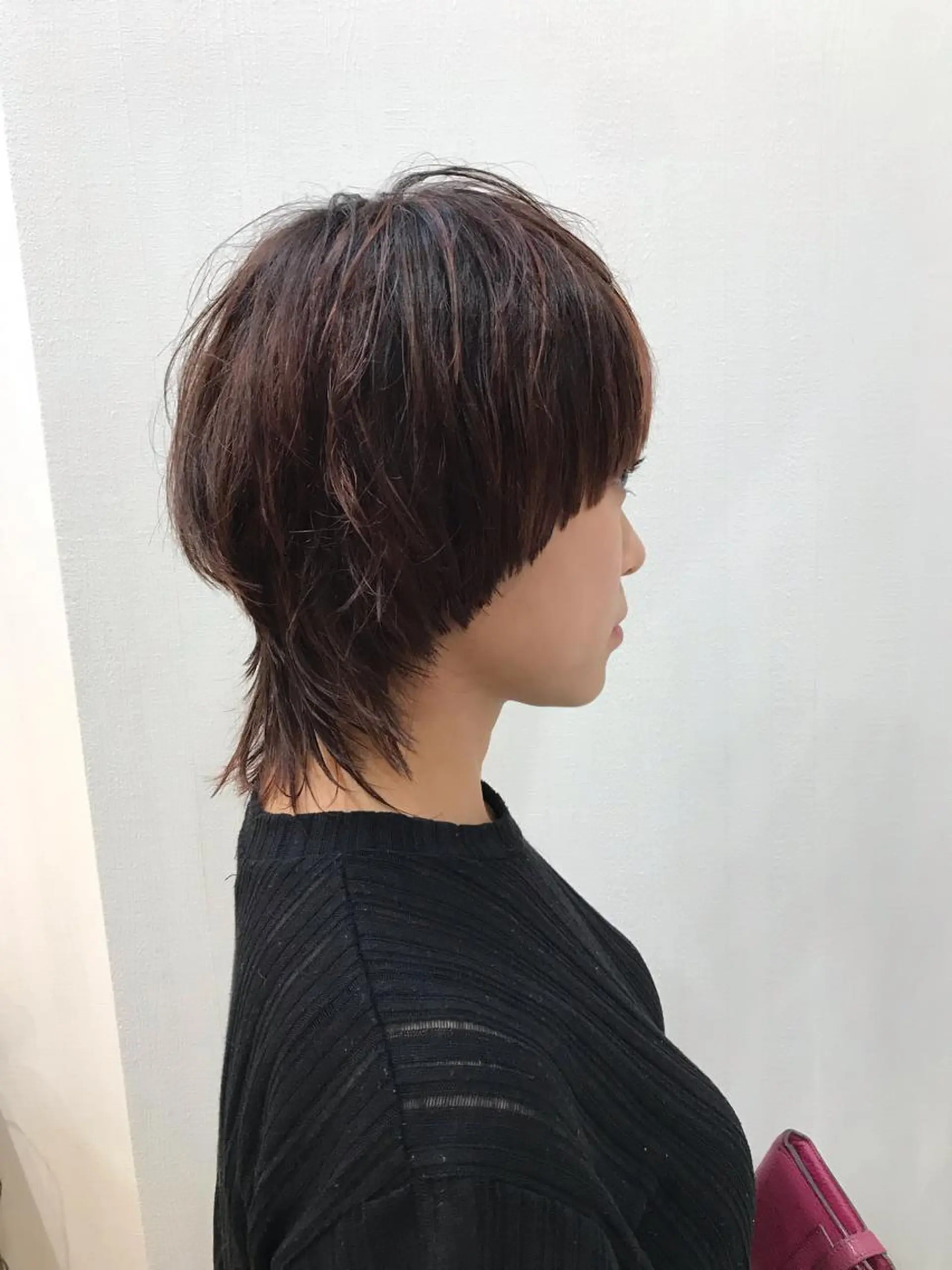 ミディアム カラー ウルフカット ベリショディレクター 小野 健太郎のヘアスタイル