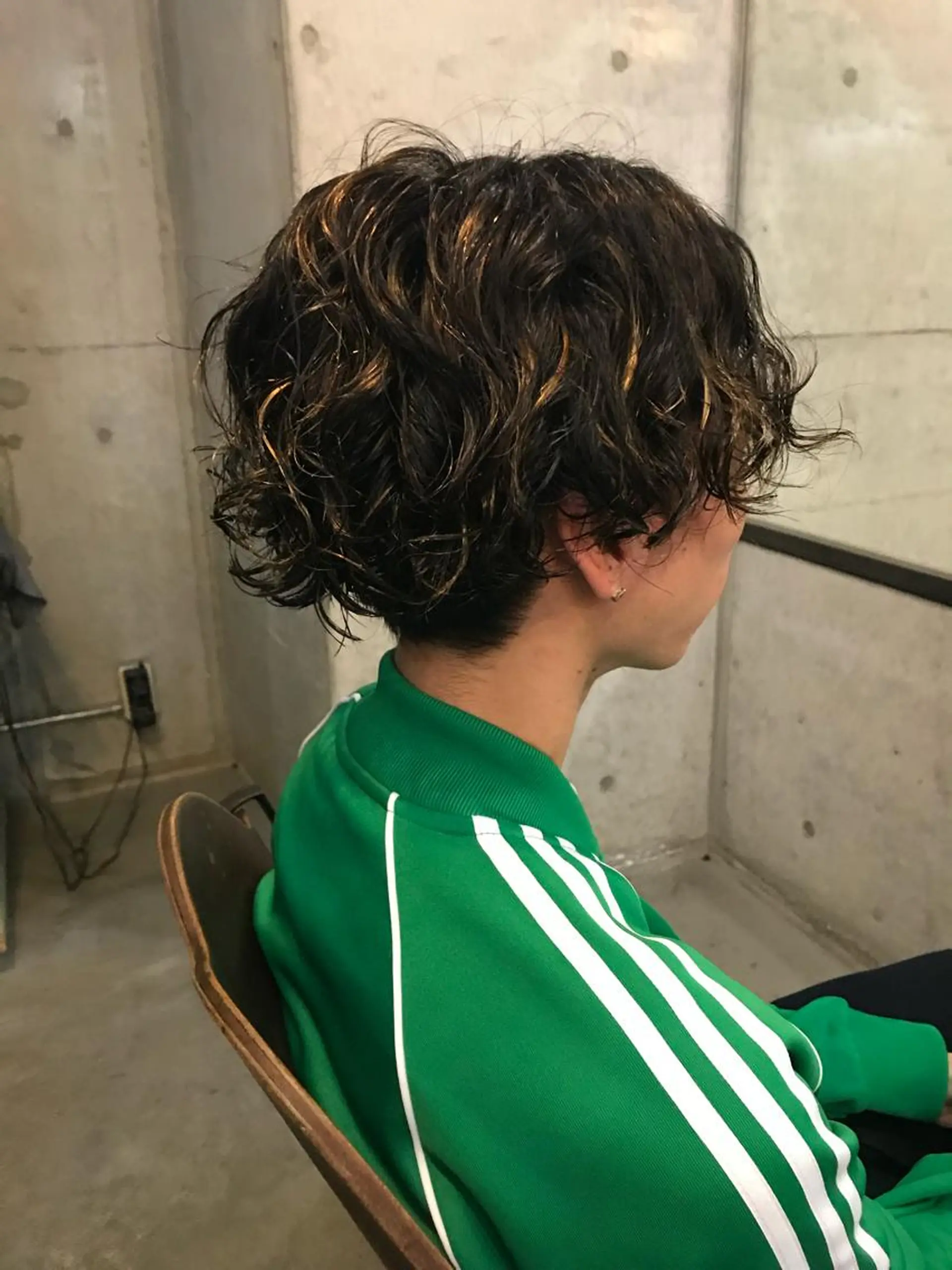 ショート カラー パーマ WEG所属・韓国レイヤー/艶髪 WATSUKIのヘアスタイル