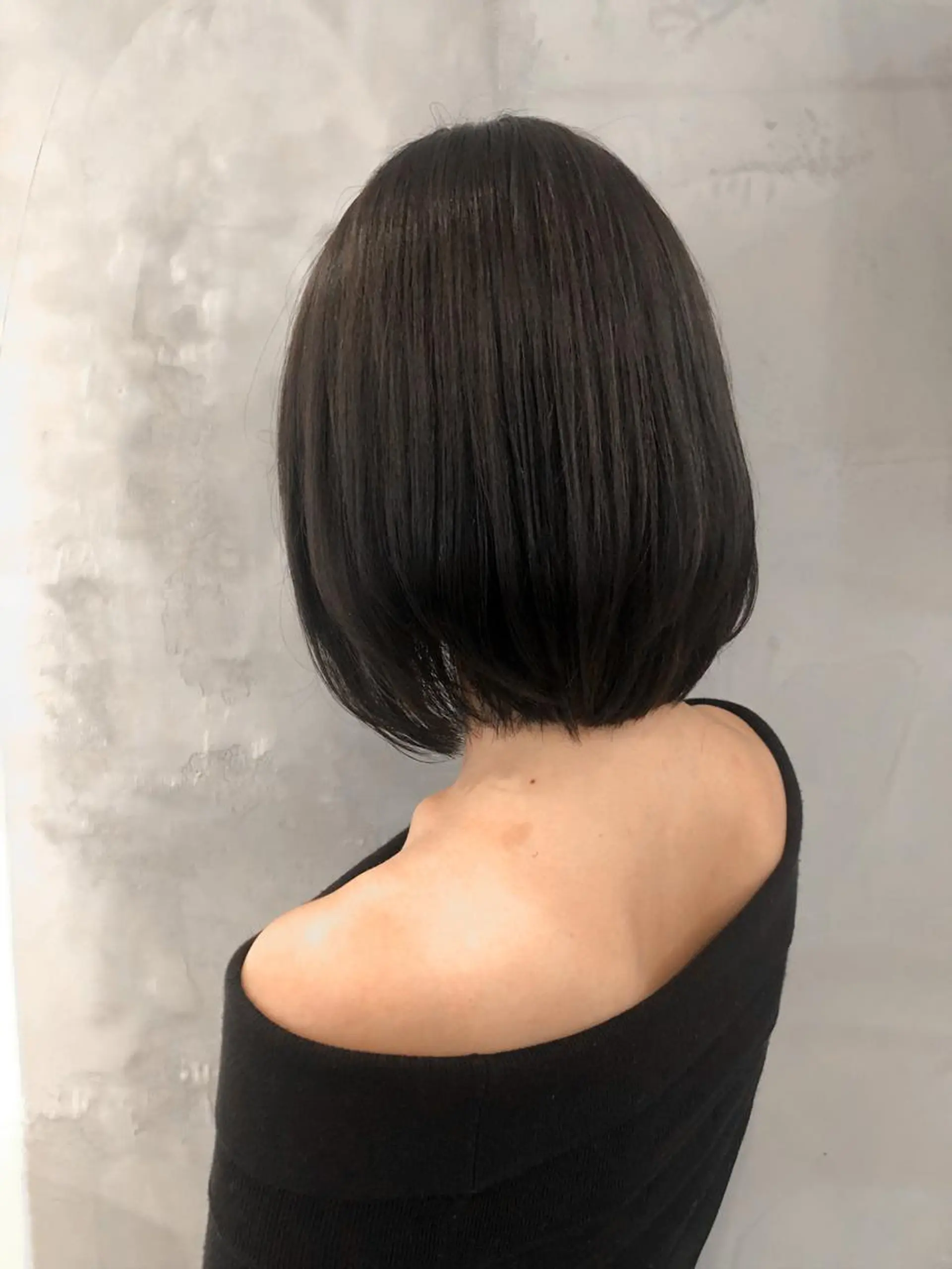 ショート カラー パーマ ヘアアレンジ ワンレンボブ シールエクステ ハンサムショート ベージュカラー 透明感カラー say.所属・ブリーチカラー🔥 パーマ【佐々木凌平】のヘアスタイル