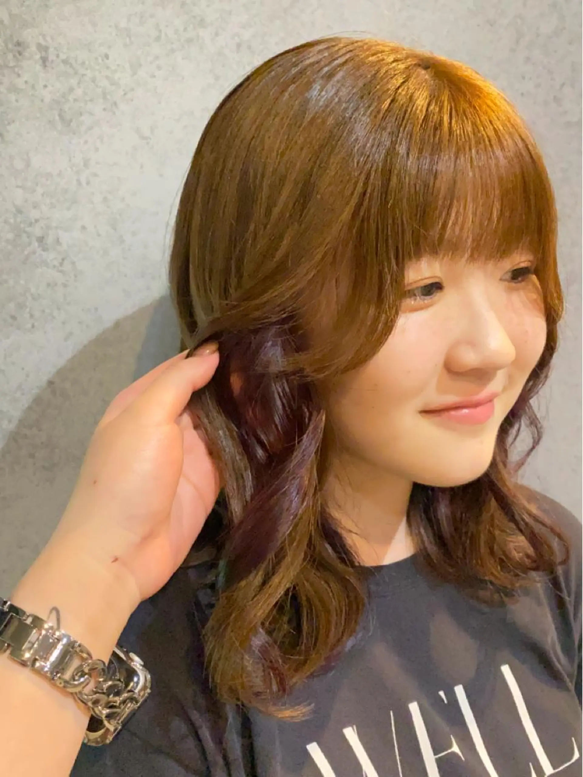 ミディアム カラー レディースカット/ シュドウヒナタ🐰のヘアスタイル