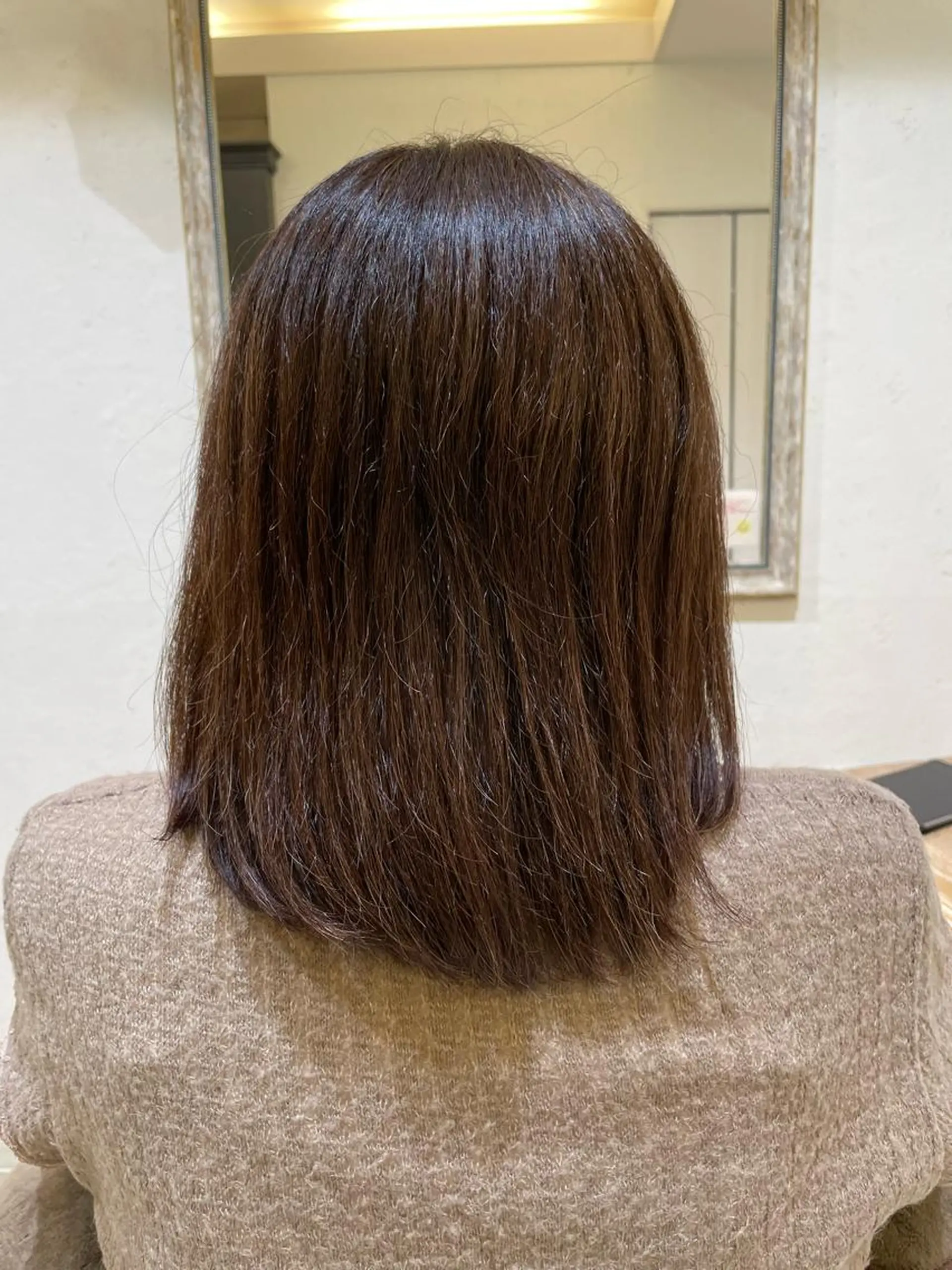 ミディアム くせ毛 CHIKA Rimのヘアスタイル