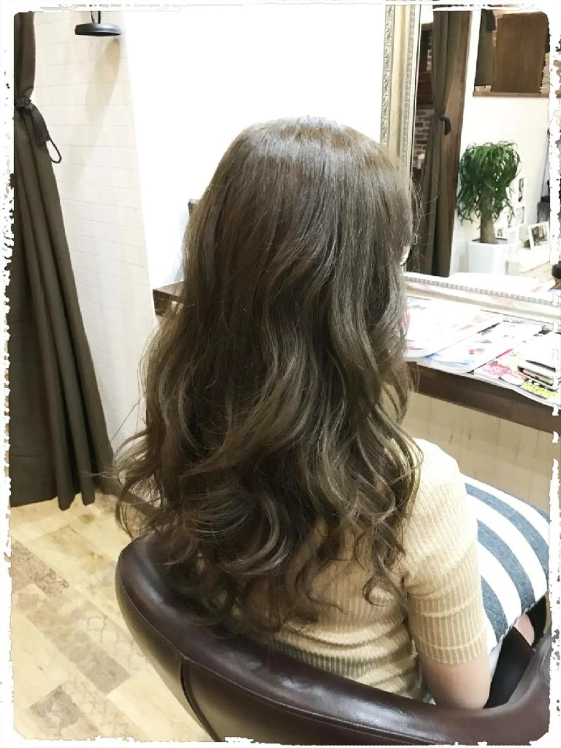 ロング カラー ベージュカラー 透明感カラー イルミナカラー カット ヘアカラー トリートメント RIN hair factory所属・松本 清輝のヘアスタイル