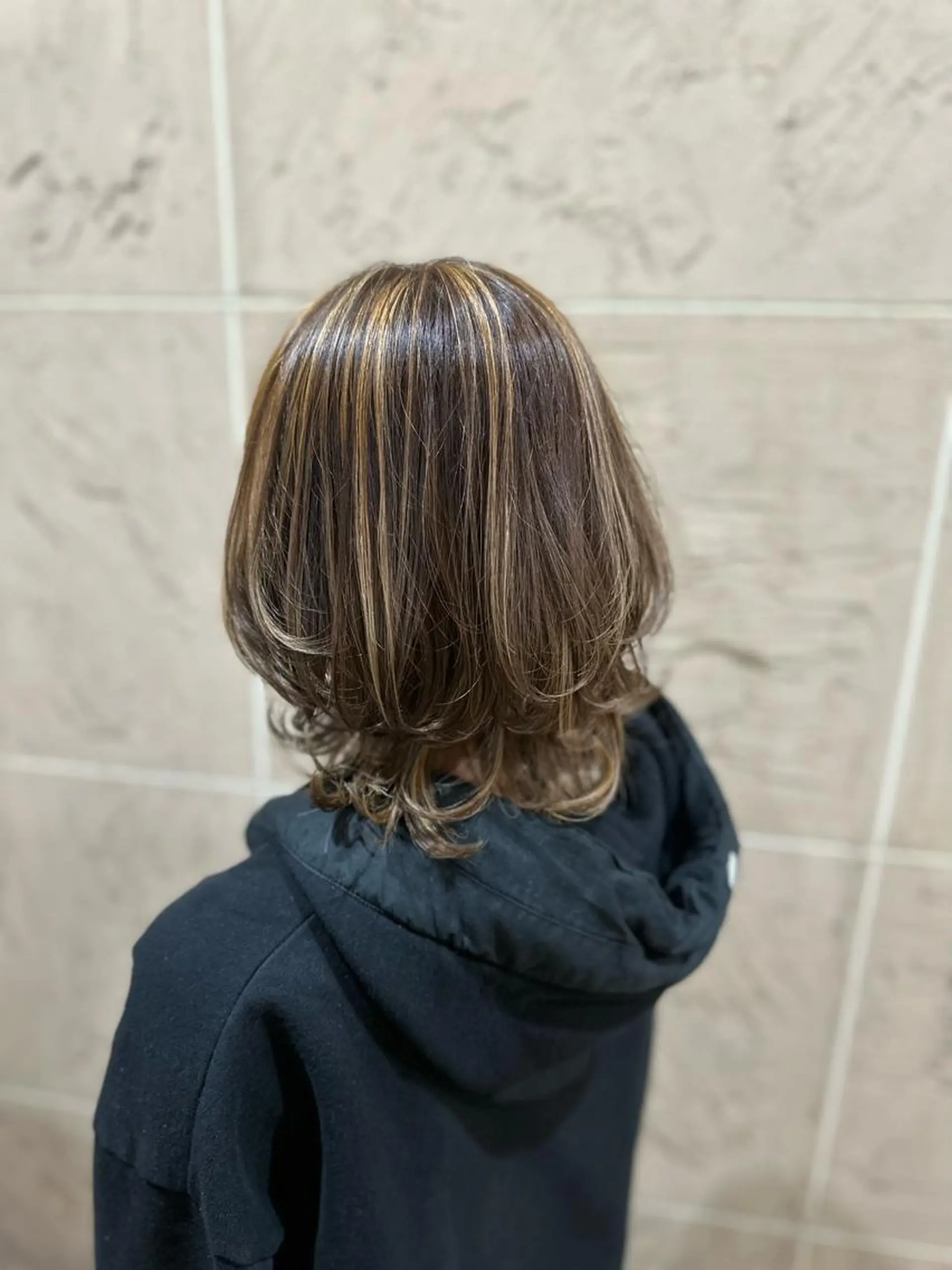 ミディアム カラー 溜 一太のヘアスタイル