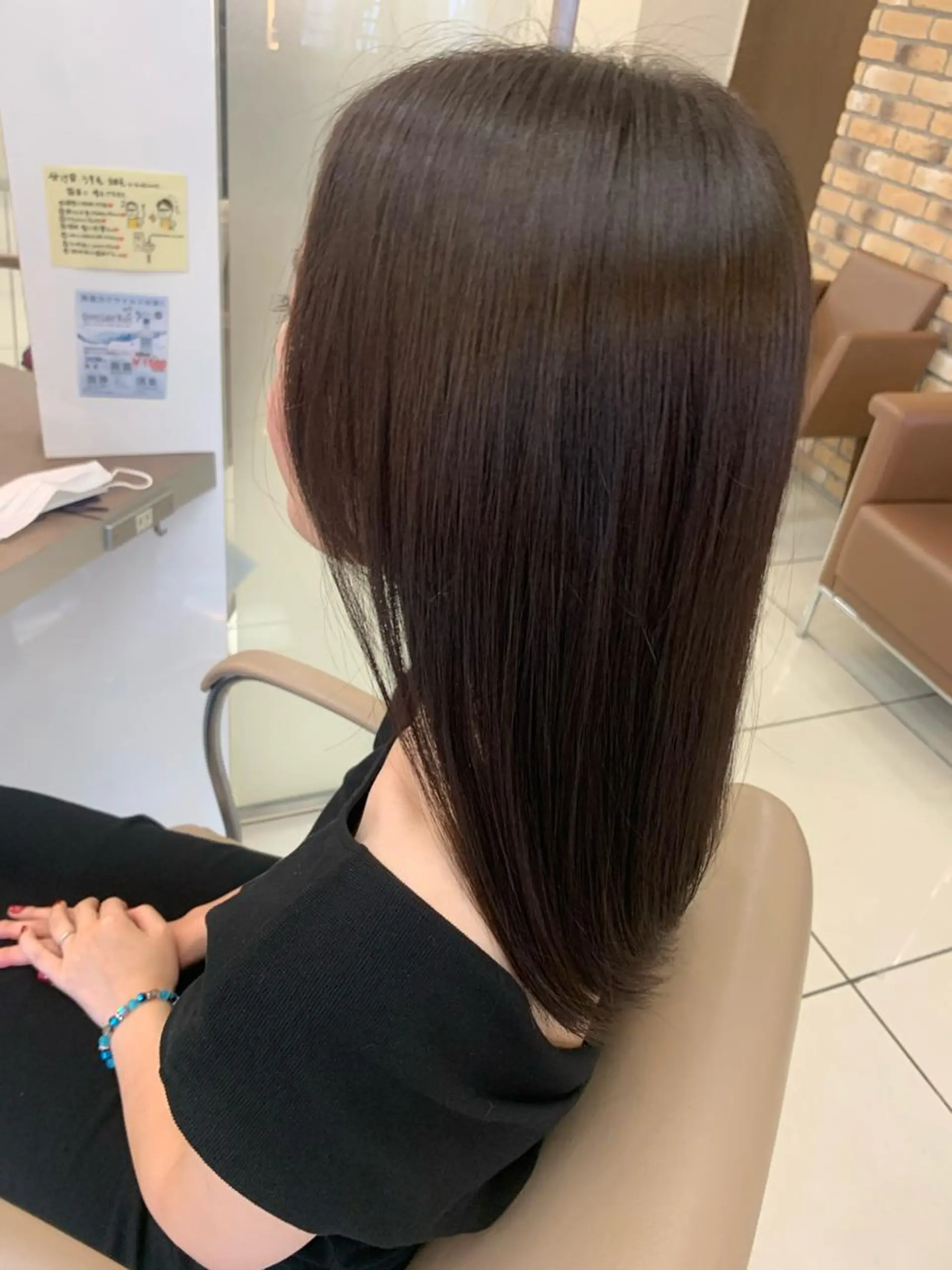 セミロング カラー ママ美容師まつげ 🤍まき🤍のマツエク・マツパデザイン