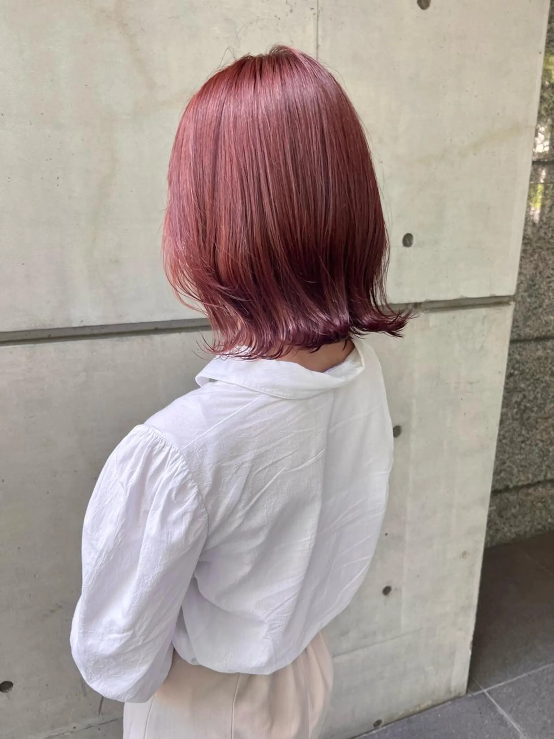 ミディアム カット ヘアカラー トリートメント 石井 菜々のヘアスタイル