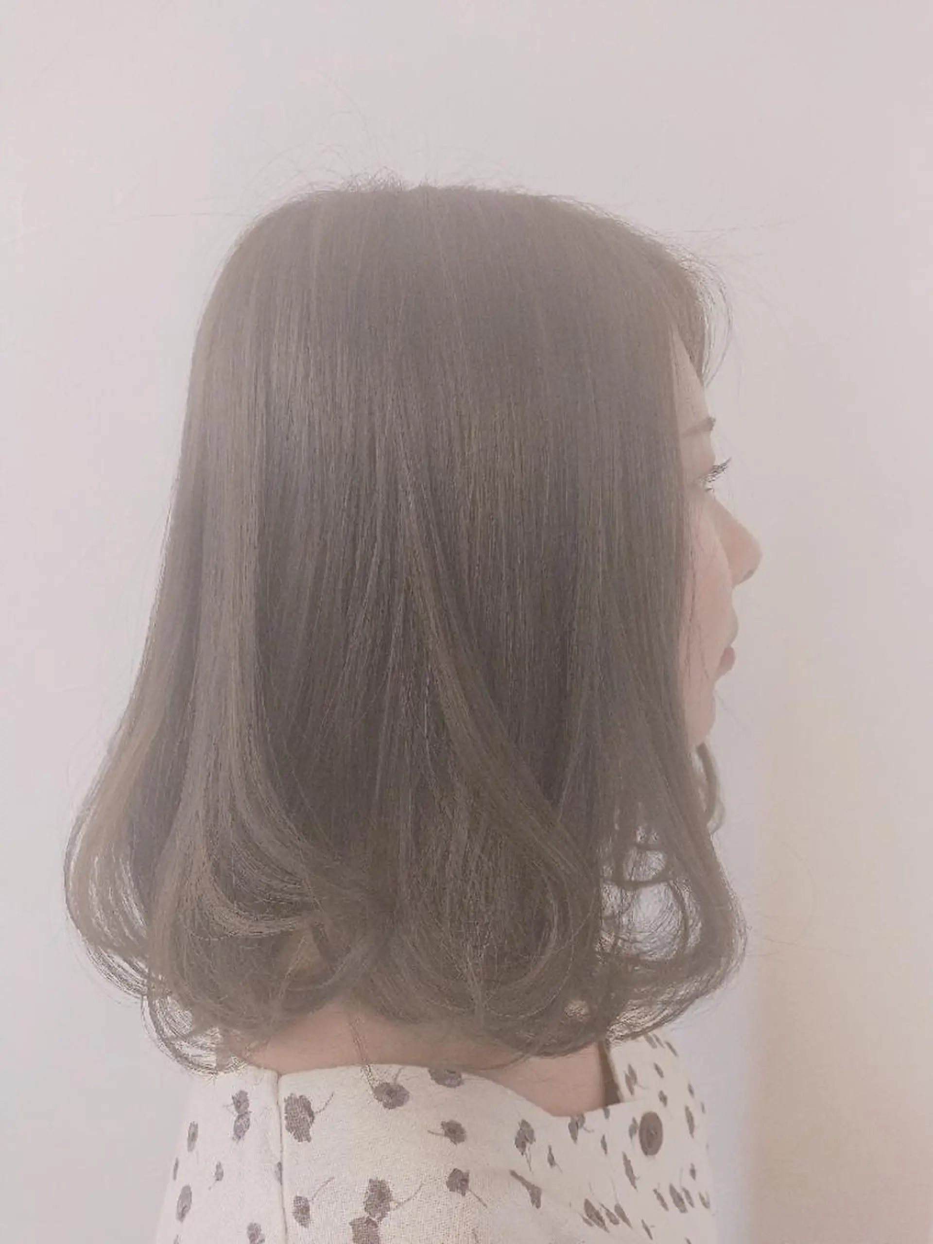 カラー ミディアム アッシュ ブリーチ オレンジ デザインカラー髪質 改善Lilithのその他イメージ