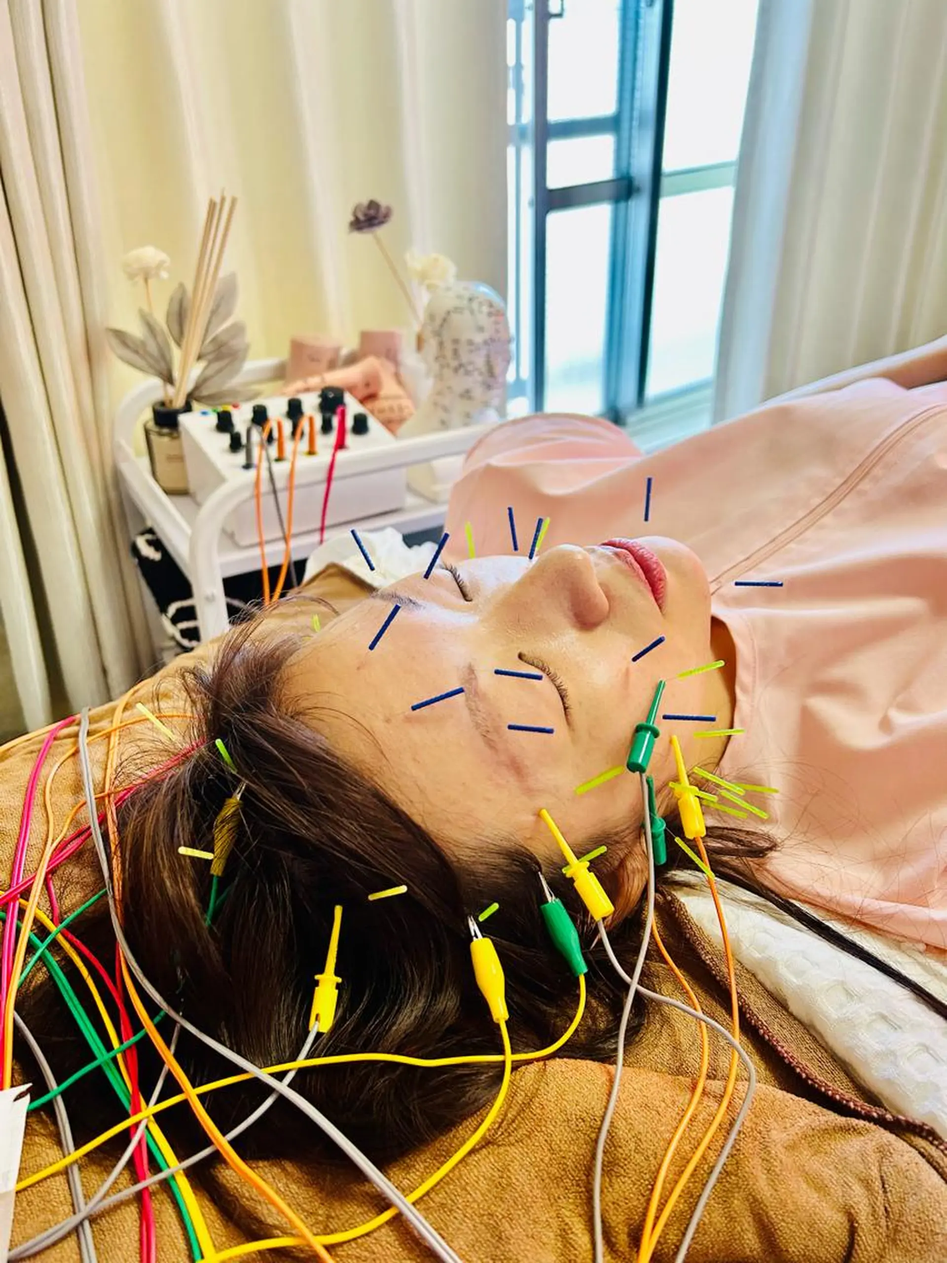 美容鍼灸サロン mahoroba院長のエステ・リラクイメージ