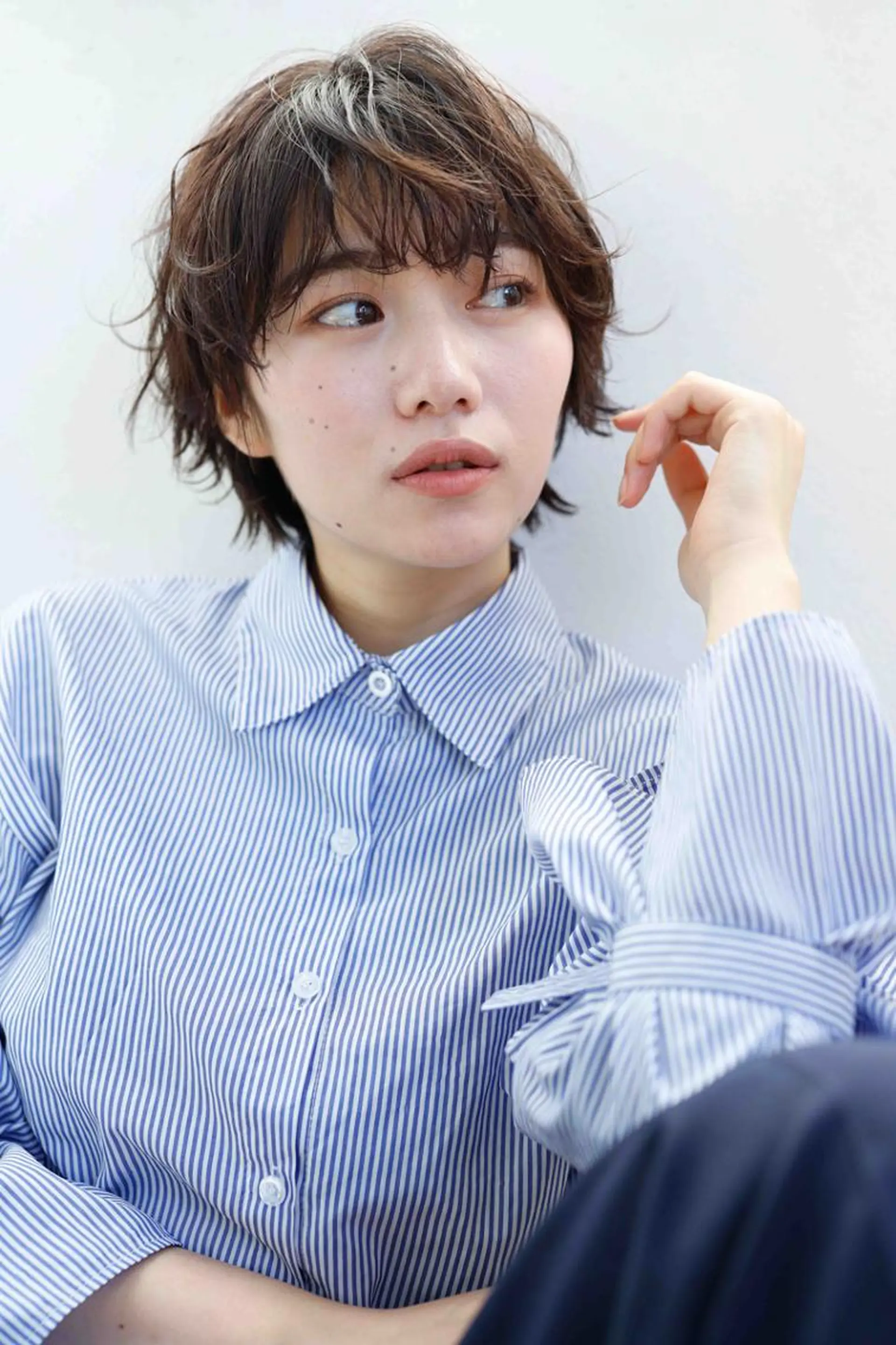 ショート カラー パーマ アディクシーカラー ベージュカラー ケアカラー 透明感カラー イヤリングカラー カット ヘアカラー トリートメント ヘアケア特化型サロン newi 京橋のヘアスタイル