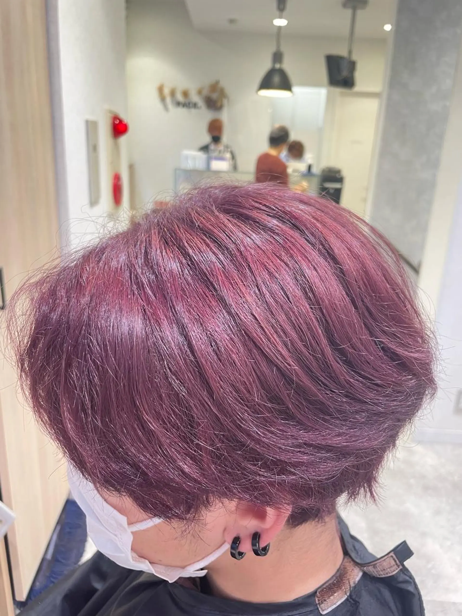 カラー メンズ メンズ専門/パーマ スパイキーショートのヘアスタイル