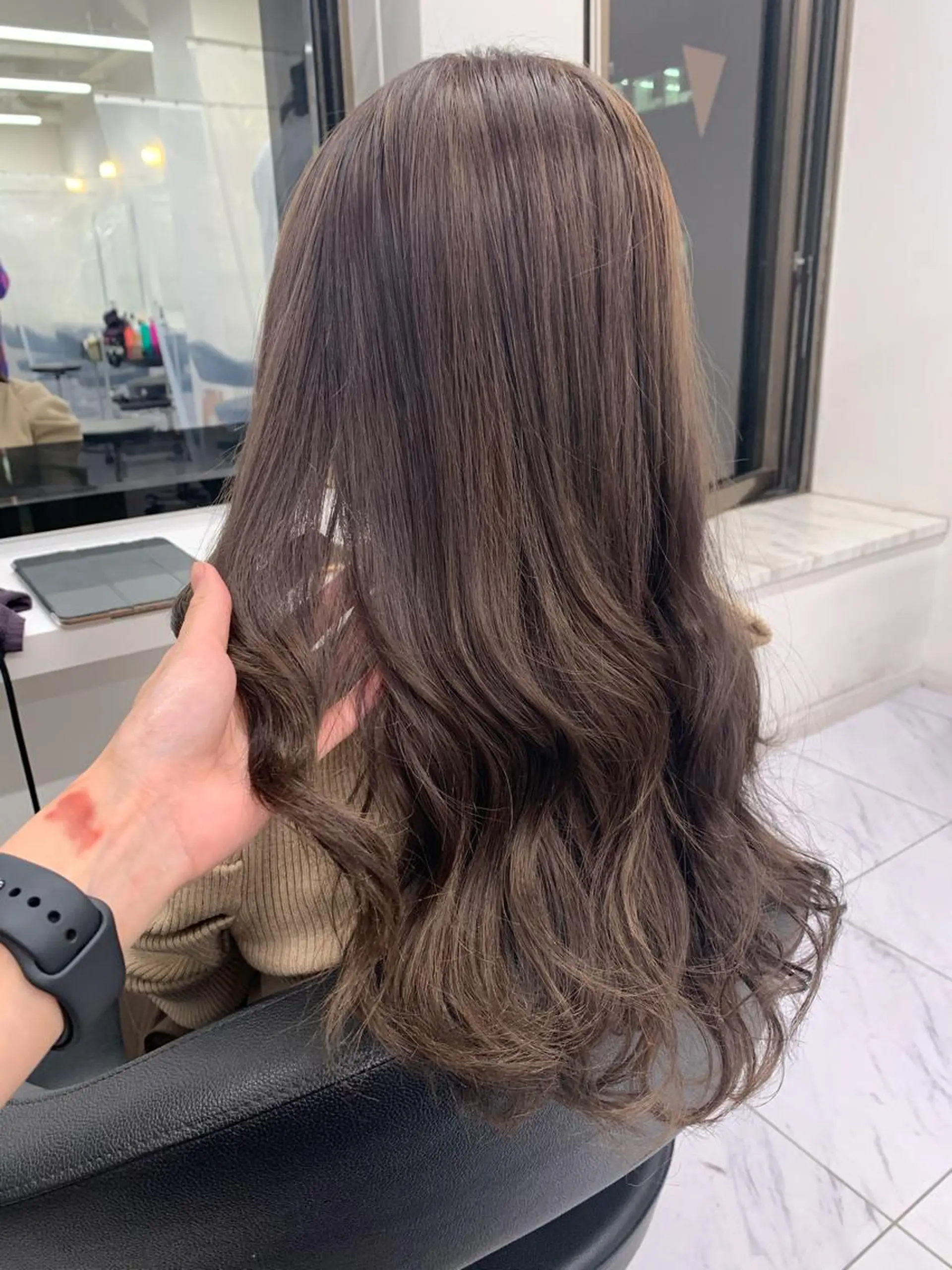 セミロング 【美容室が苦手な方 専問美容室】MIHOのヘアスタイル