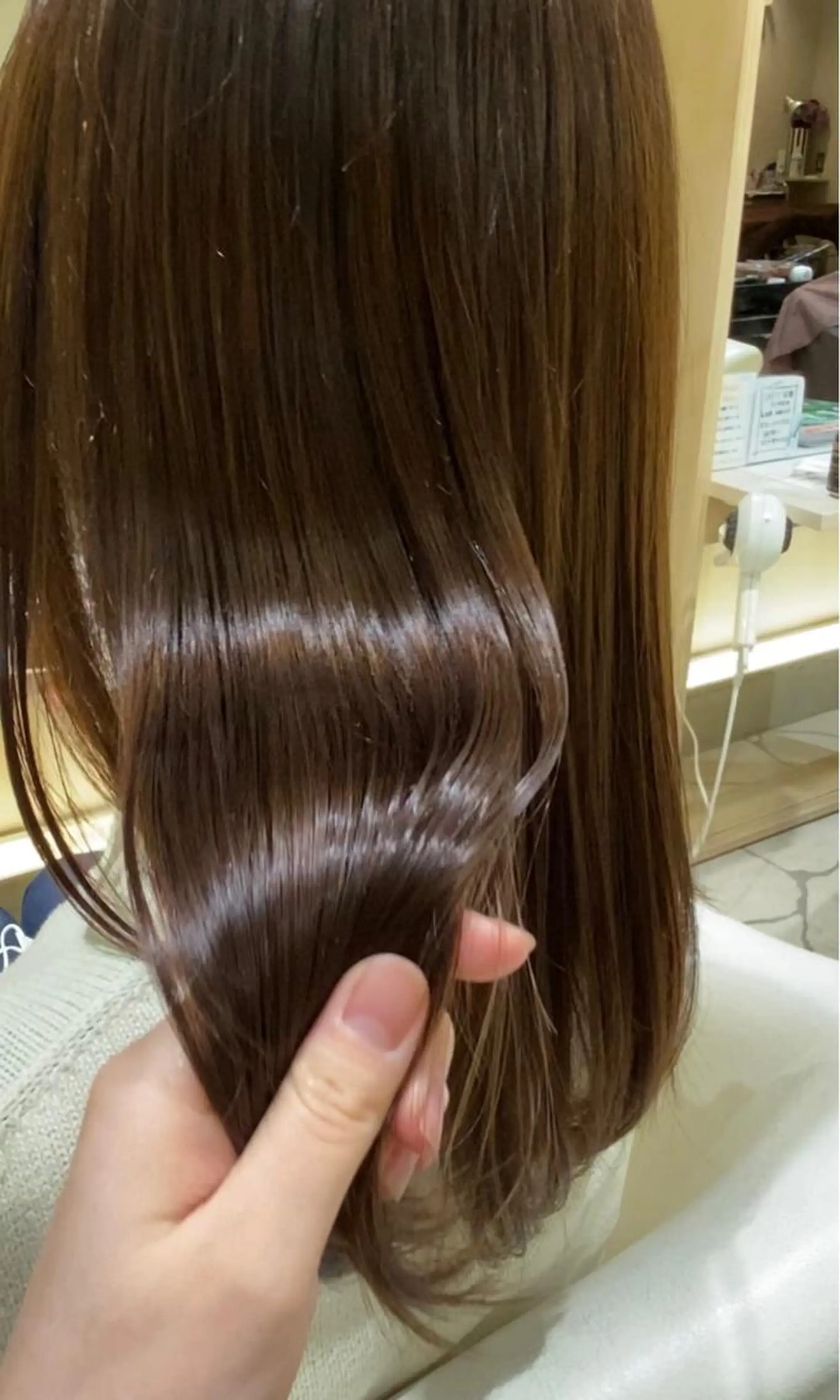 セミロング 酸性ストレート CYAN.栄店所属・パーマ/髪質改善 【榎本千夏】のヘアスタイル