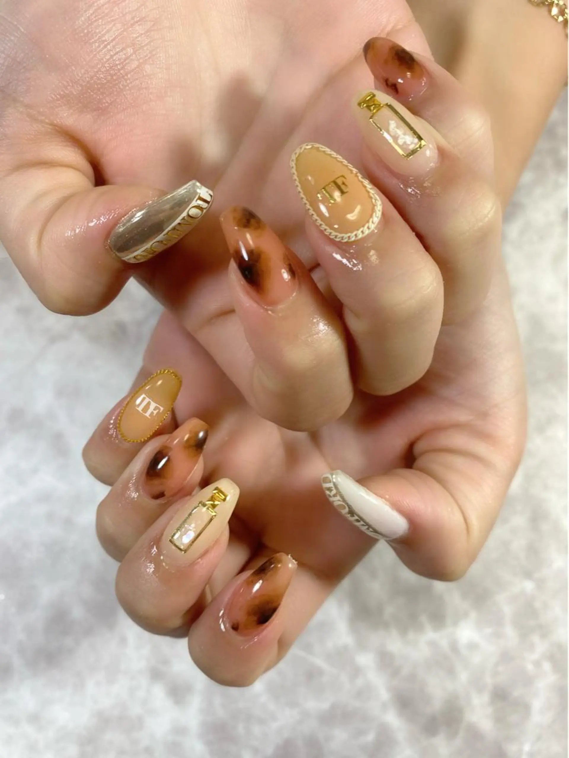 ネイル アートネイル 持ち込み ハンドネイル Nail Salon Champ🐾のネイルデザイン