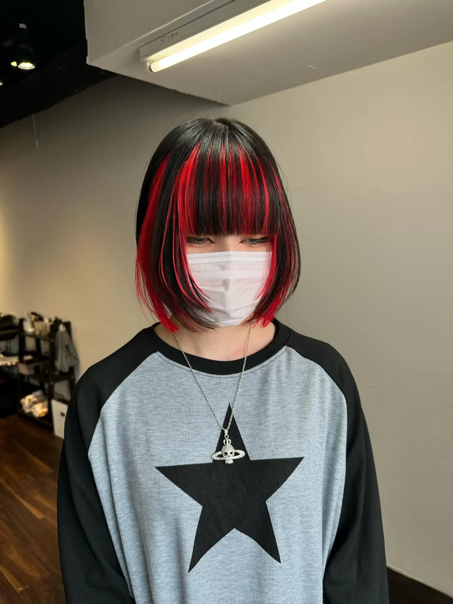 ミディアム カラー アディクシーカラー ブリーチ ケアブリーチ デザインカラー ハイトーンカラー カット ヘアカラー トリートメント ワンホンヘア ケラチン/Kaitoのヘアスタイル