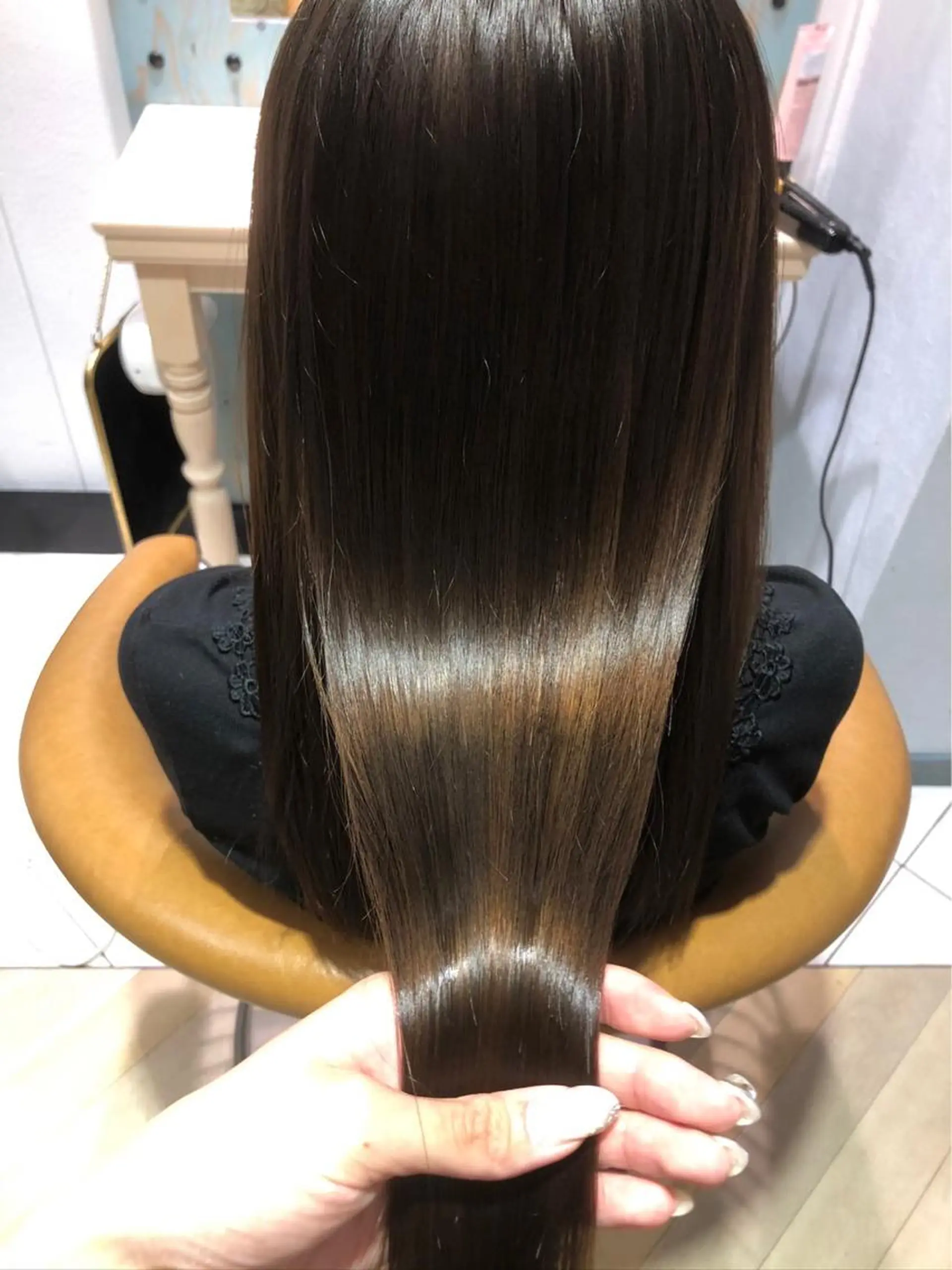 ロング 酒井 里穂のヘアスタイル