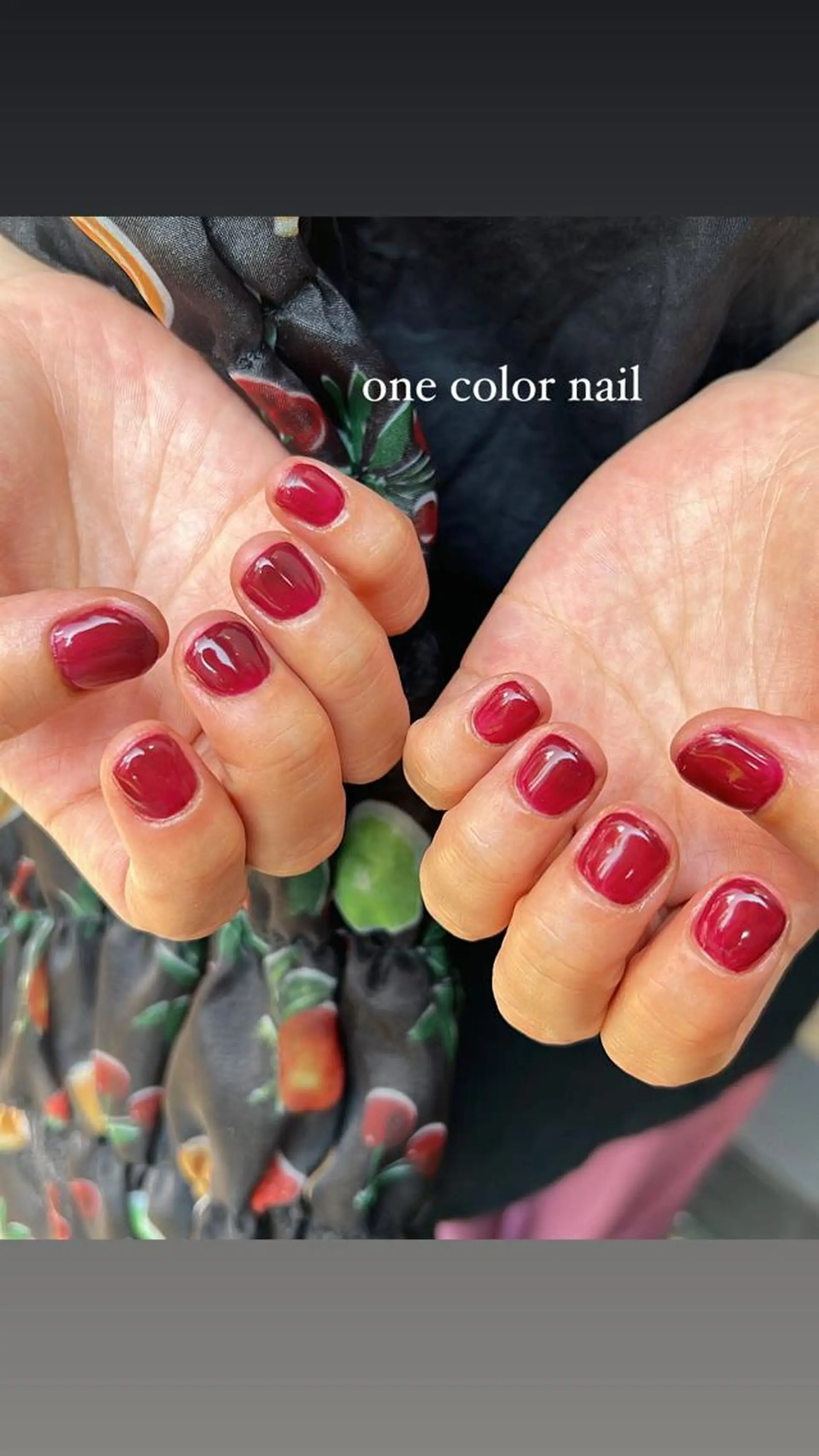 ネイル ジェルネイル ロングネイル ミディアムネイル メンズネイル ニュアンスネイル 暖色ｶﾗｰ/ﾚｲﾔｰ ｶｯﾄ/Yunaのヘアスタイル