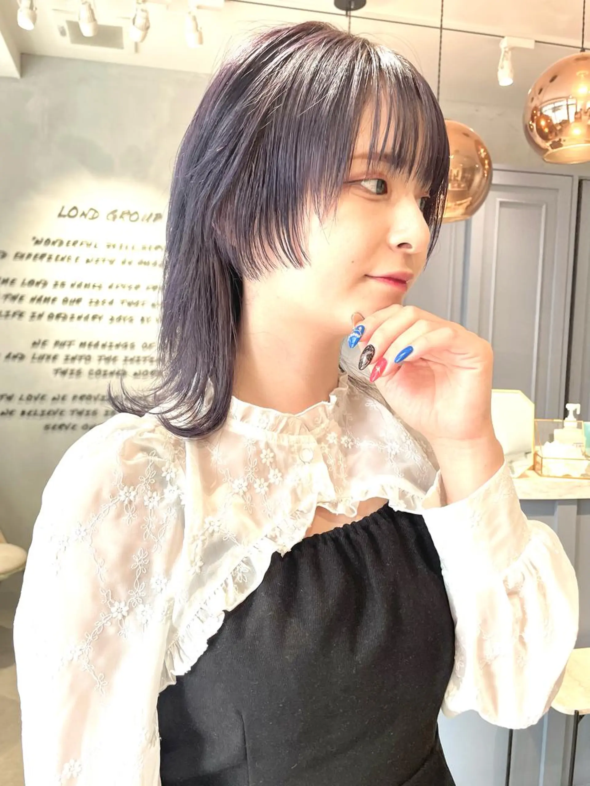 ミディアム カラー カット ヘアカラー トリートメント 360°キレイな ショートカットのヘアスタイル