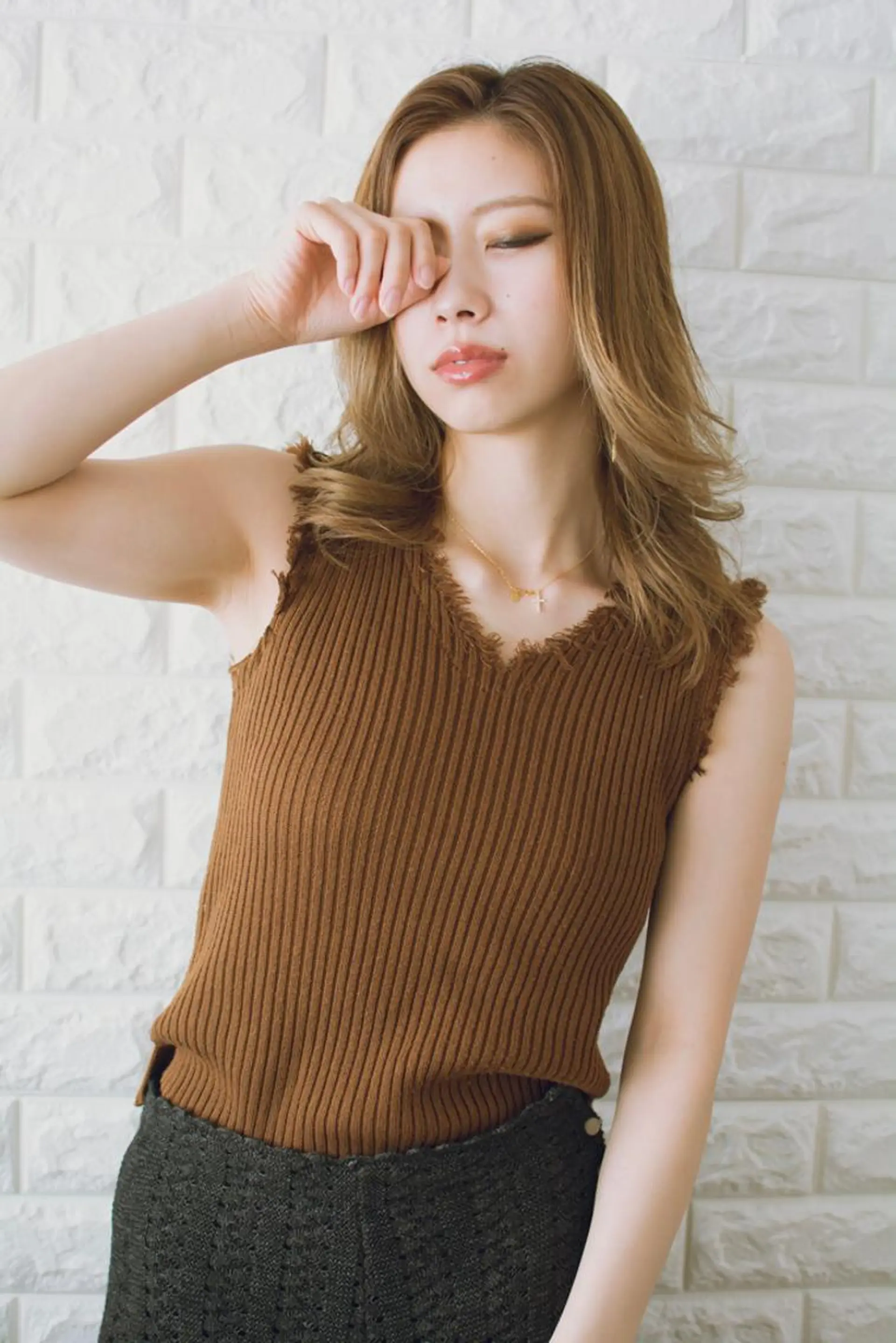 ミディアム カラー ショートボブ ベージュカラー ブルーカラー ブルージュ グレージュ 撮影モデル 斉藤 正敏のその他イメージ