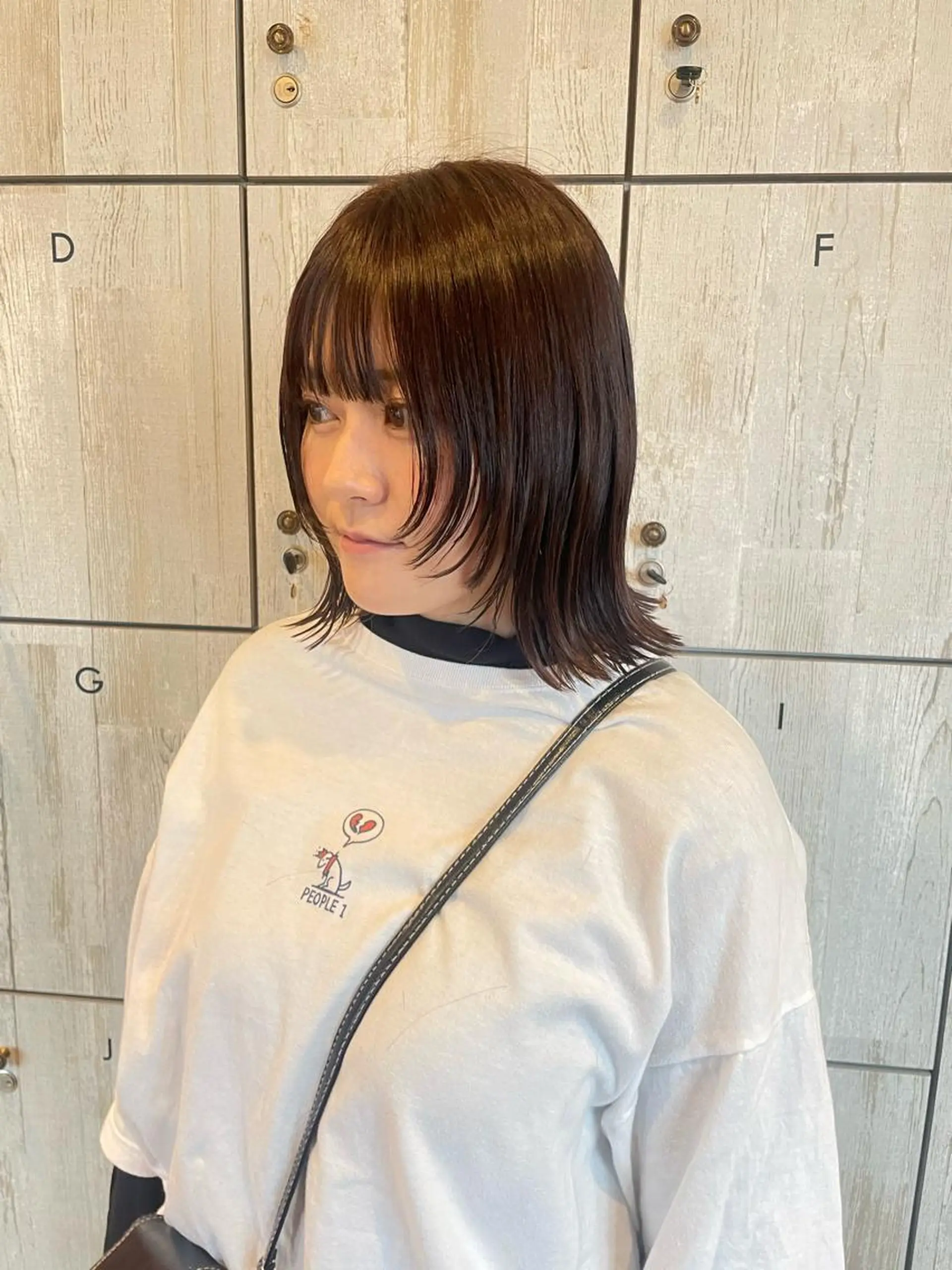 ミディアム 切りっぱなしボブ ボブ ウルフカット カット ひなた 艶カラー/渋谷のヘアスタイル