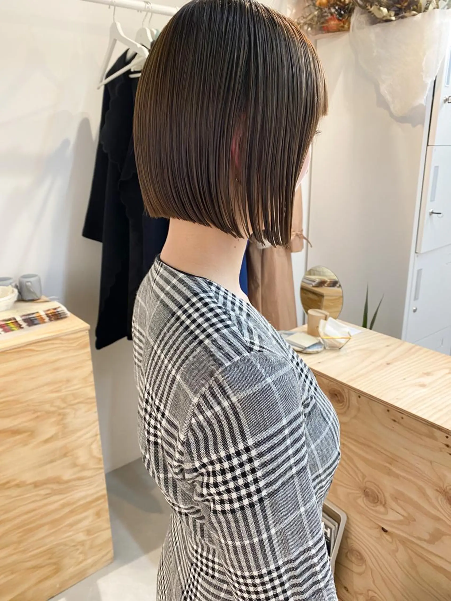 ショート カラー ベージュカラー ハイライトカラー オリーブベージュ ボブ ハイライト fit stand /HIIRAGIのヘアスタイル